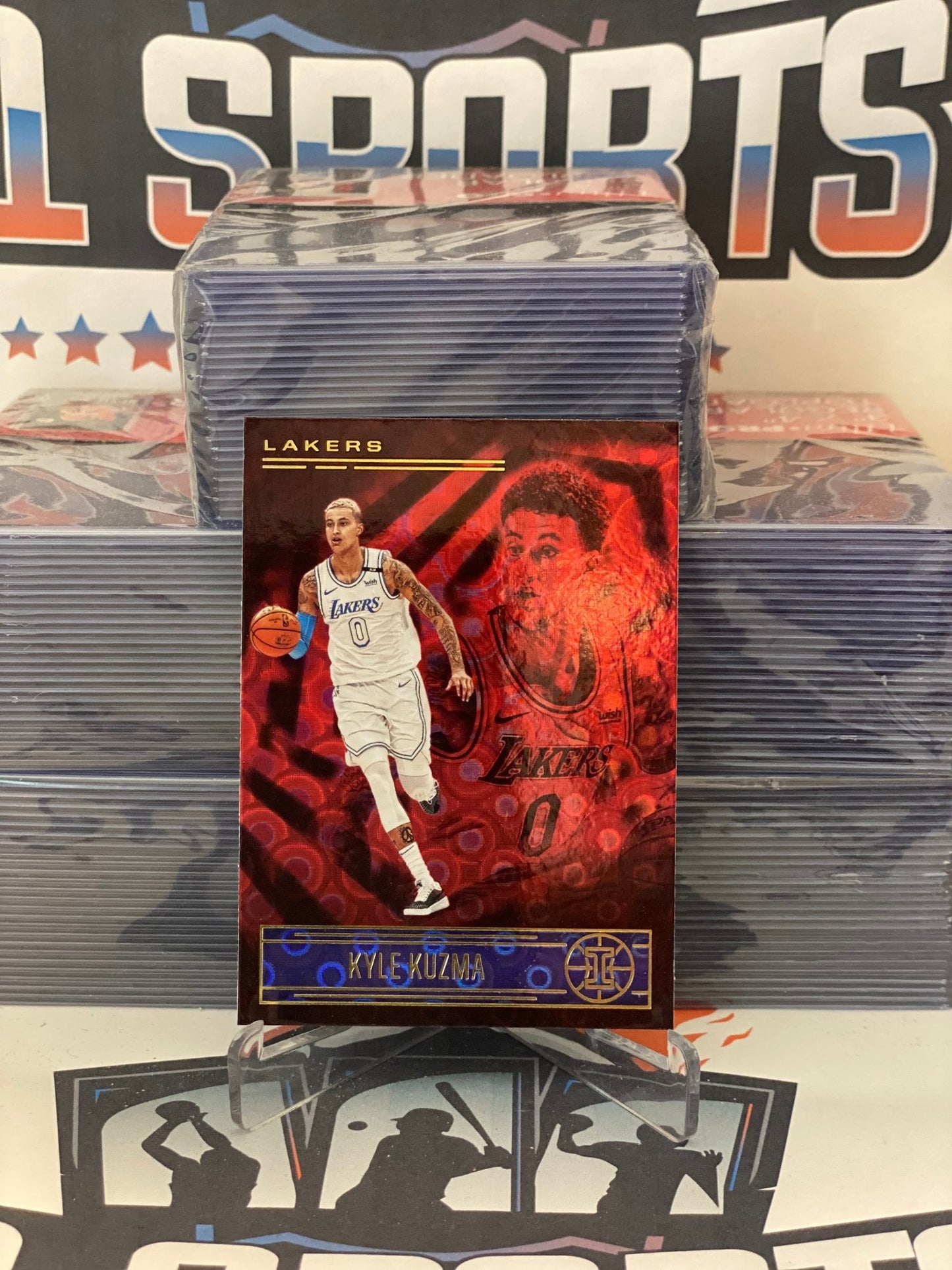 2020 Panini Illusions (Red Donut Circles) Kyle Kuzma #117