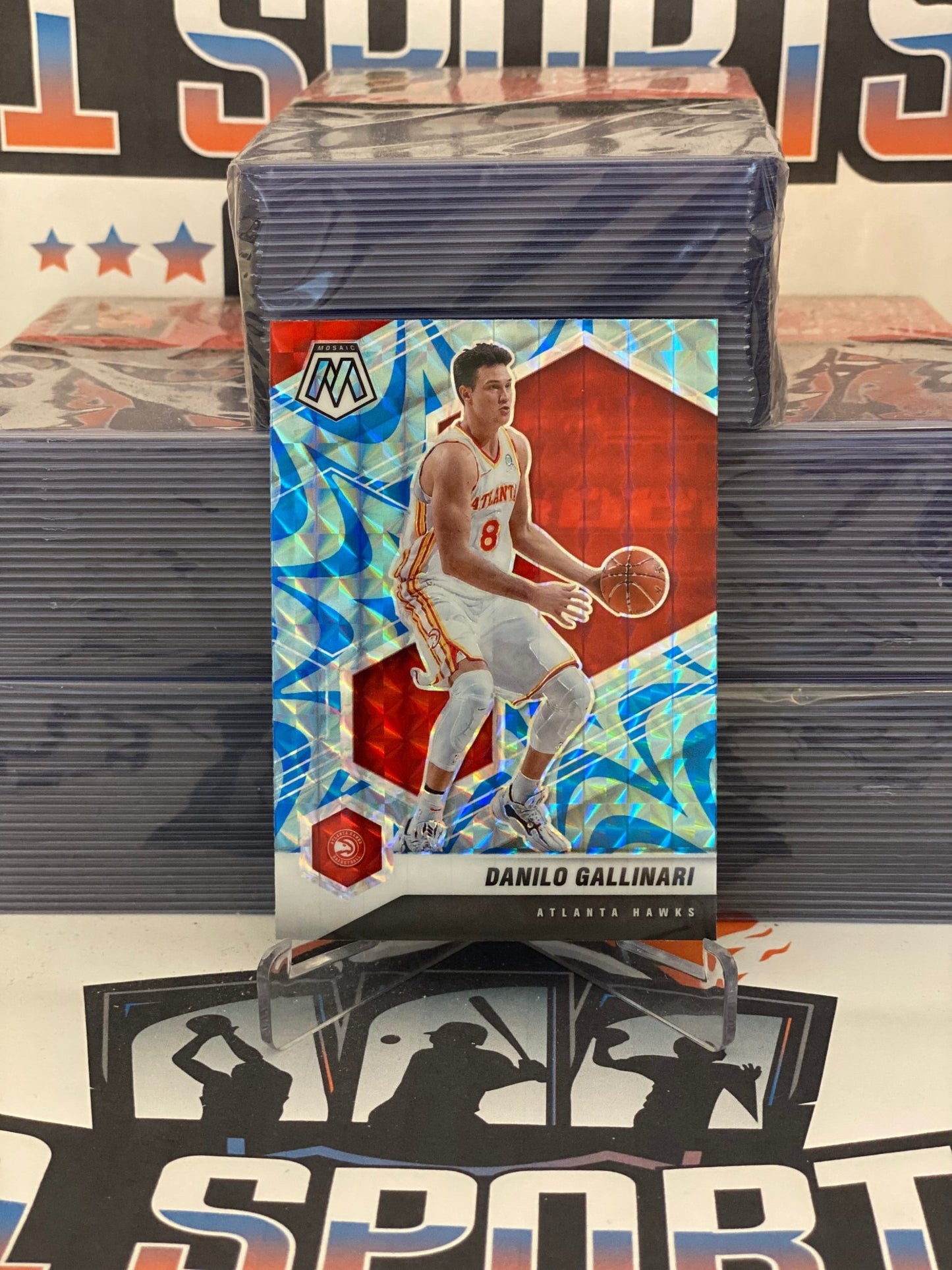 2020 Panini Mosaic (Blue Reactive Prizm) Danilo Gallinari #119