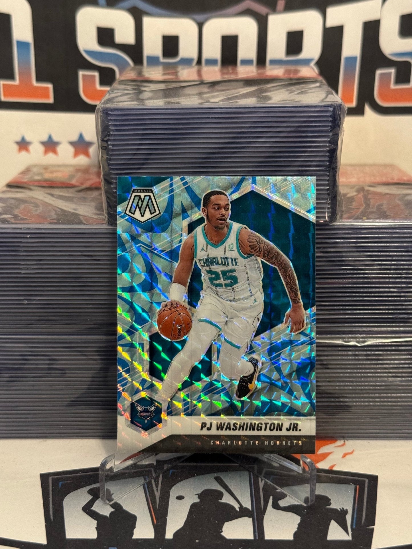 2020 Panini Mosaic (Blue Reactive Prizm) PJ Washington Jr. #27