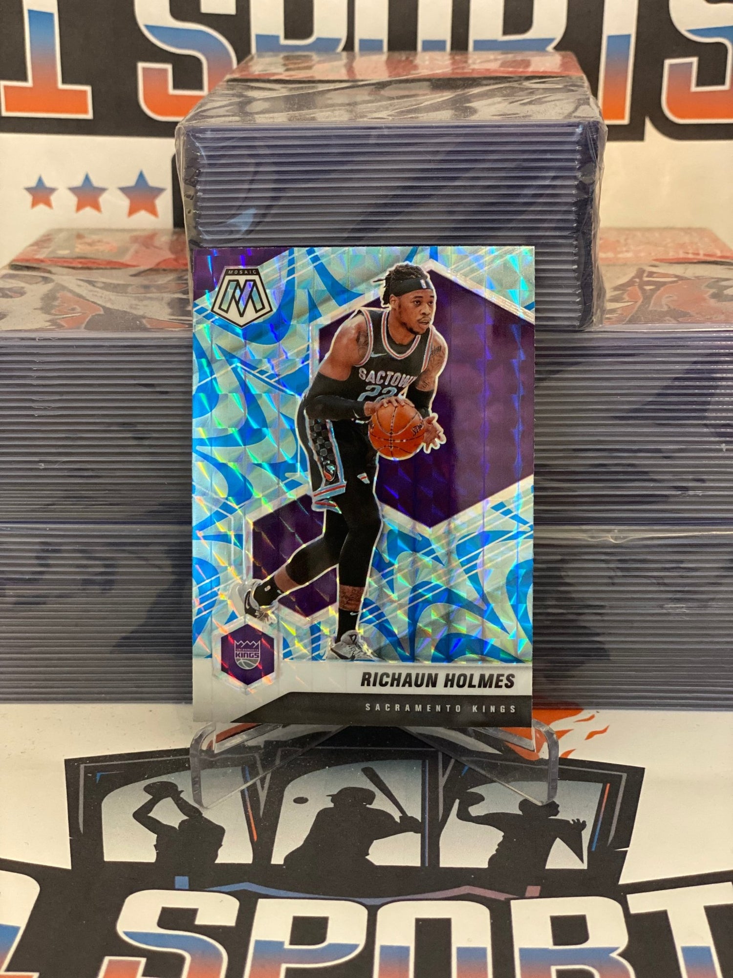 2020 Panini Mosaic (Blue Reactive Prizm) Richaun Holmes #142