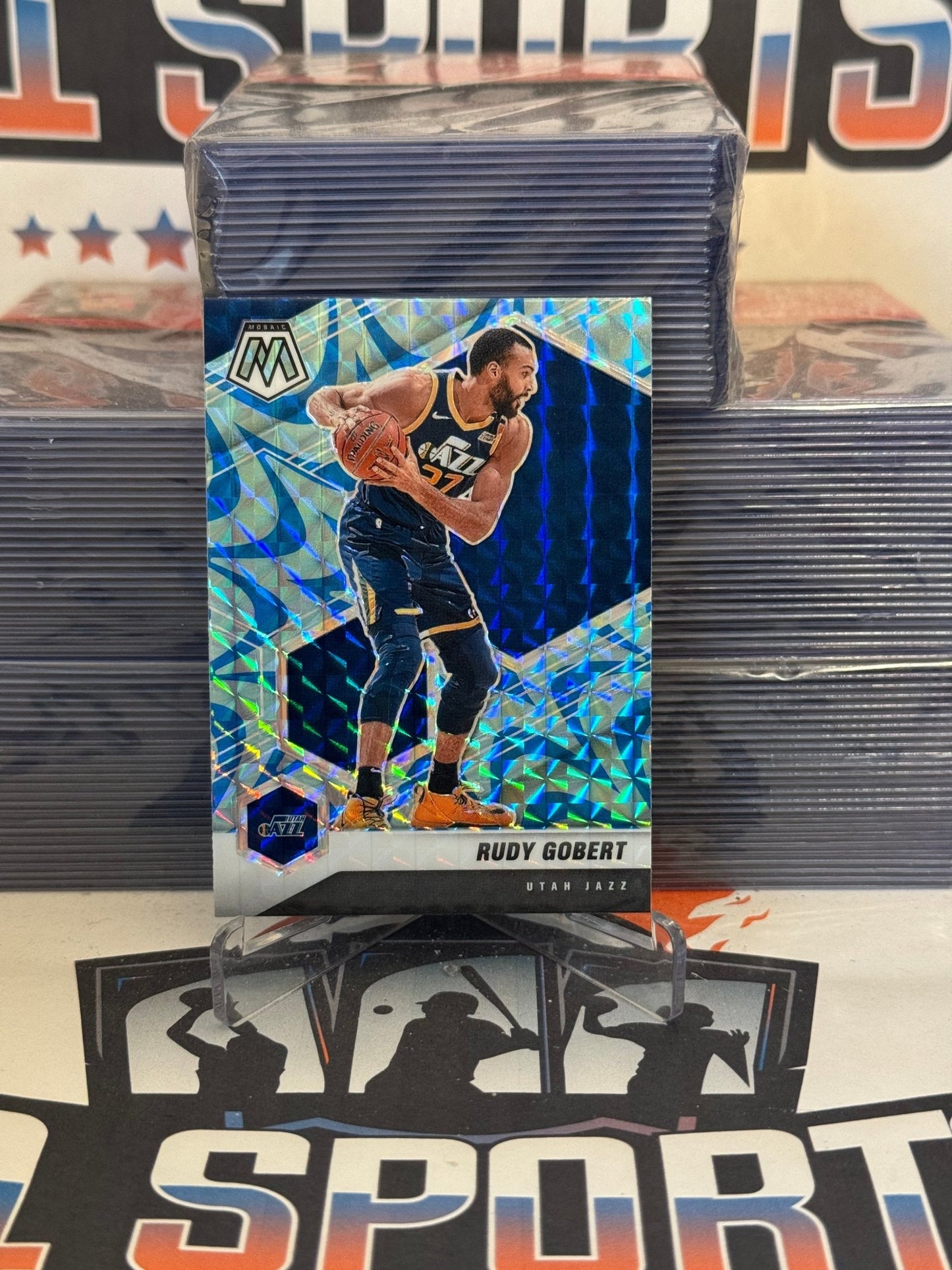 2020 Panini Mosaic (Blue Reactive Prizm) Rudy Gobert #58