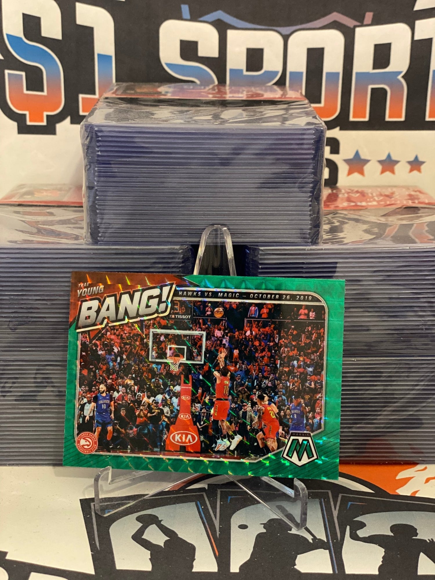 2020 Panini Mosaic (Green Prizm, Bang!) Trae Young #13