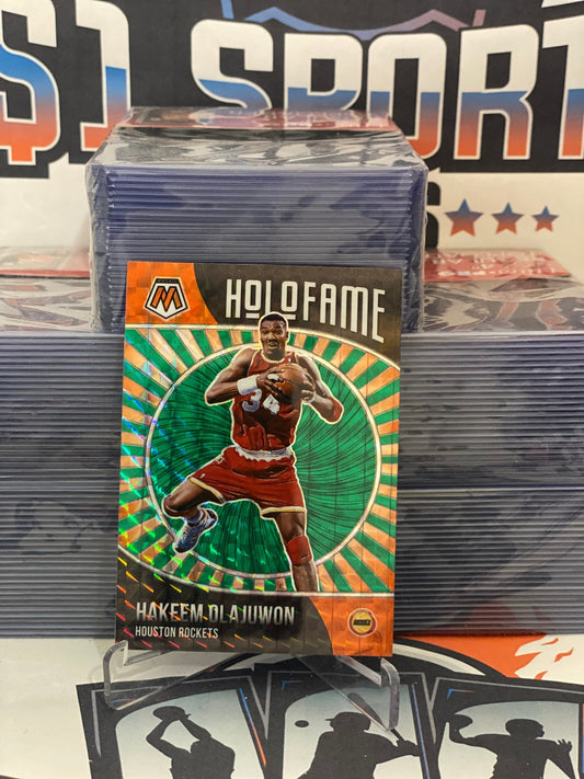 2020 Panini Mosaic (Green Prizm, HoloFame) Hakeem Olajuwon #18