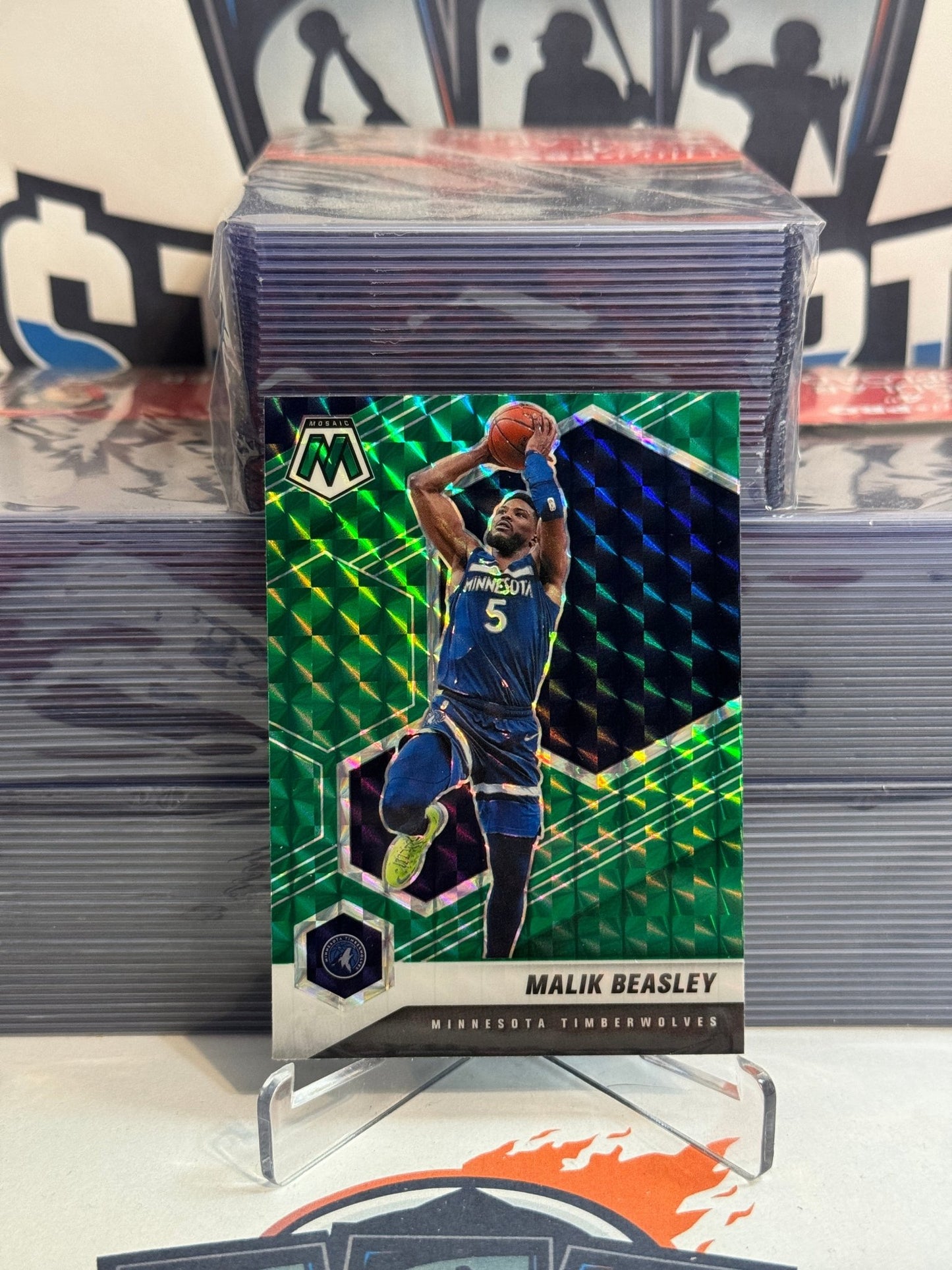 2020 Panini Mosaic (Green Prizm) Malik Beasley #162