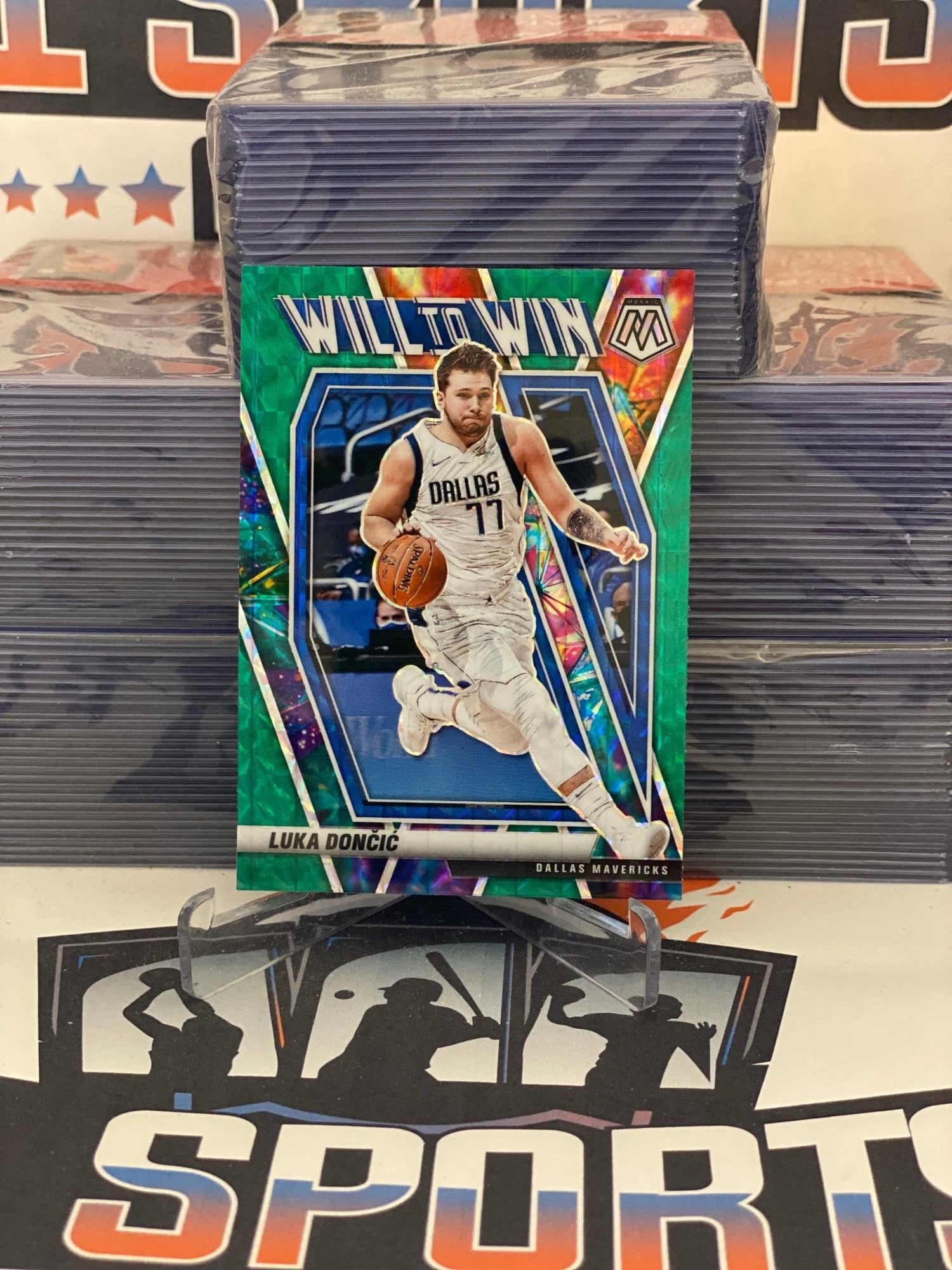 2020 Panini Mosaic (Green Prizm, Will to Win) Luka Doncic #12