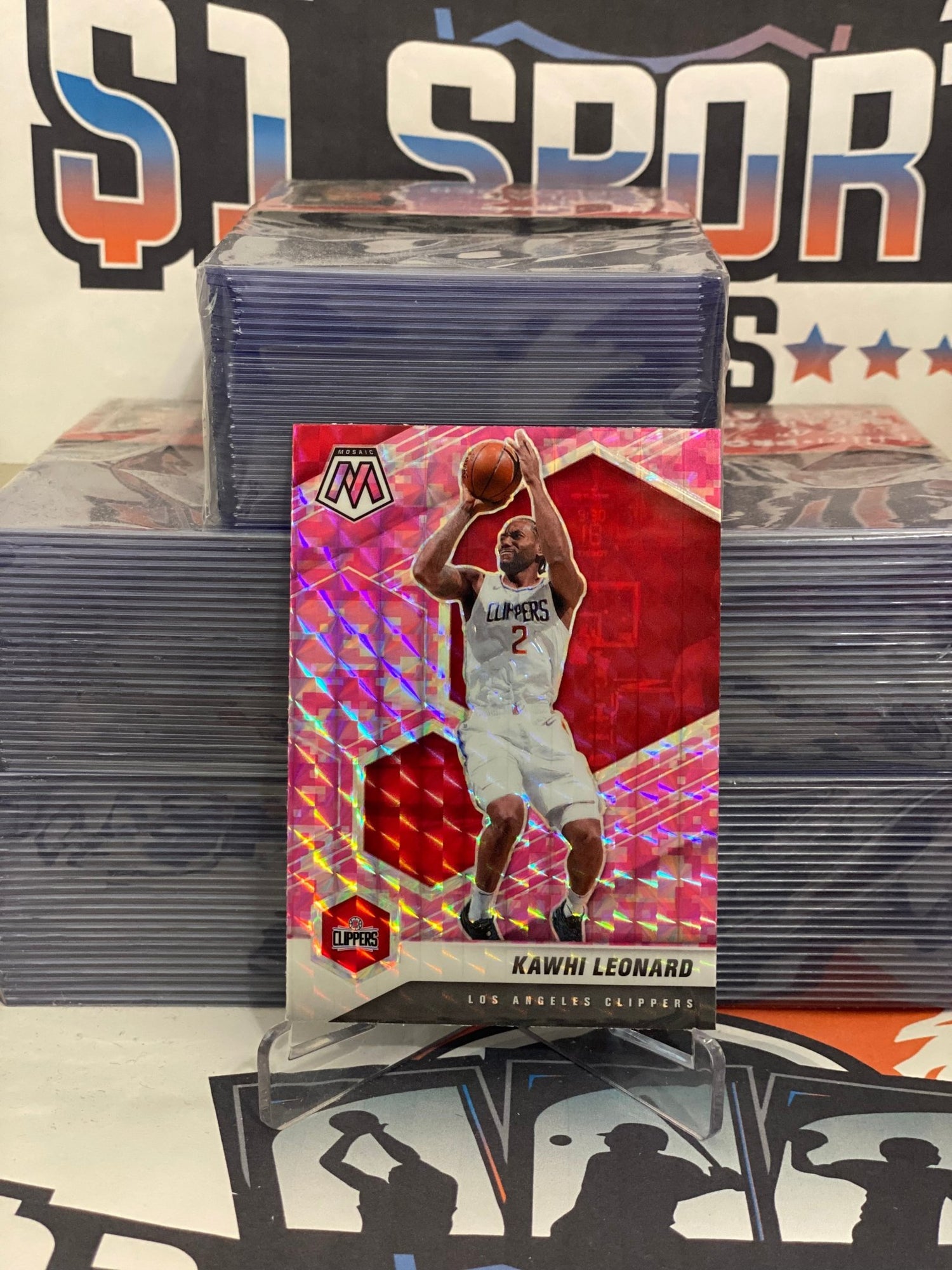 2020 Panini Mosaic (Pink Camo Prizm) Kawhi Leonard #144