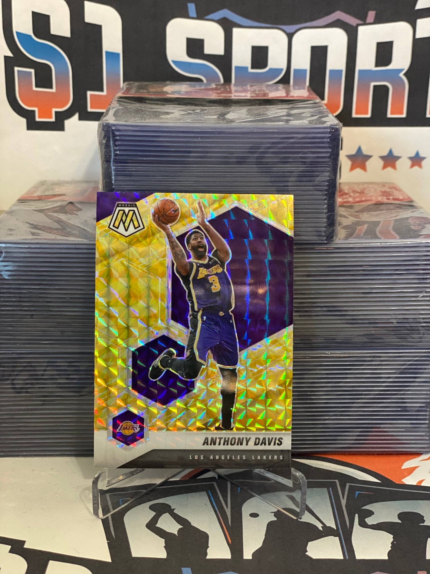 2020 Panini Mosaic (Yellow Prizm) Anthony Davis #141