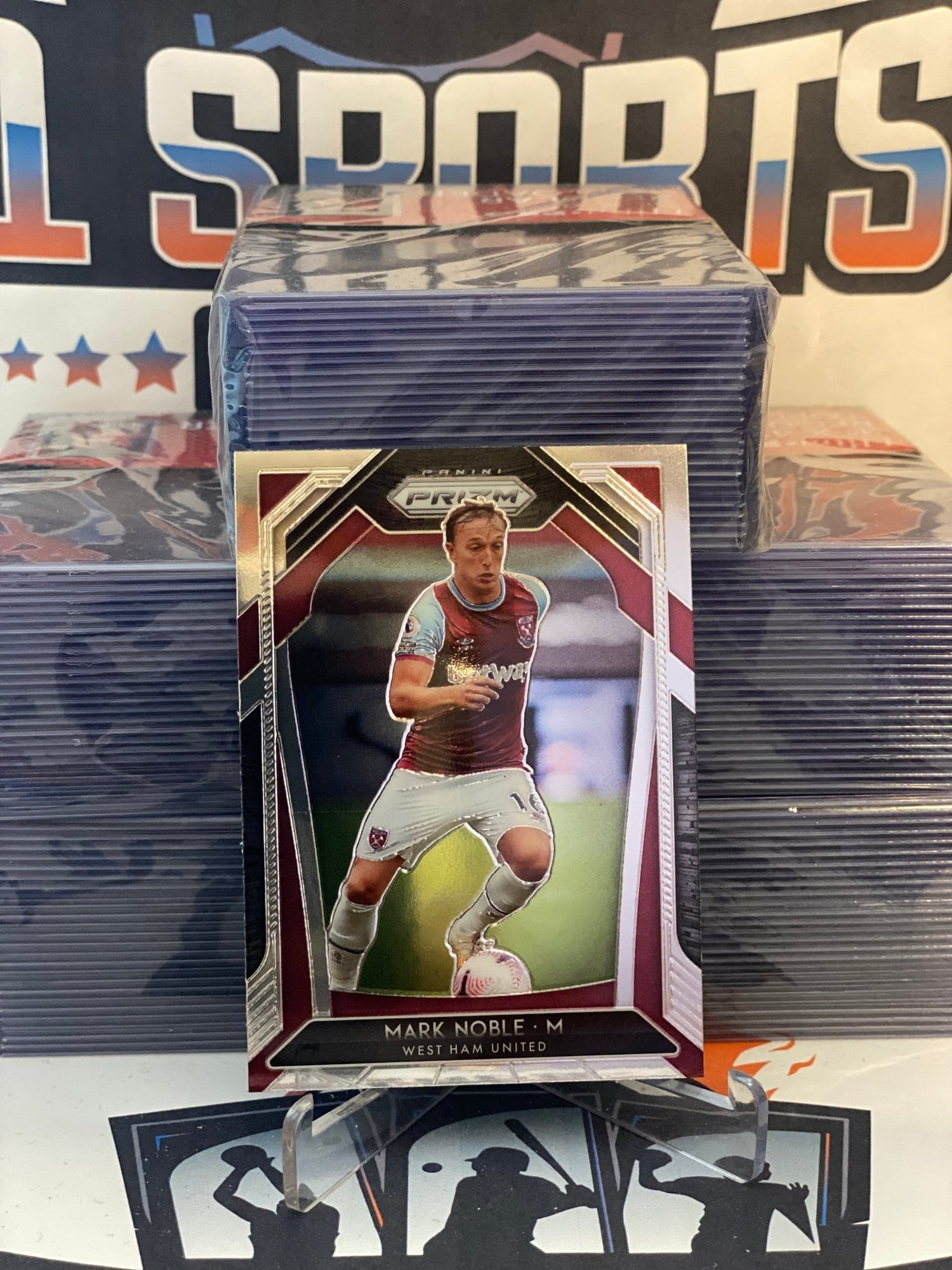 2020 Panini Prizm Premier League Mark Noble #187