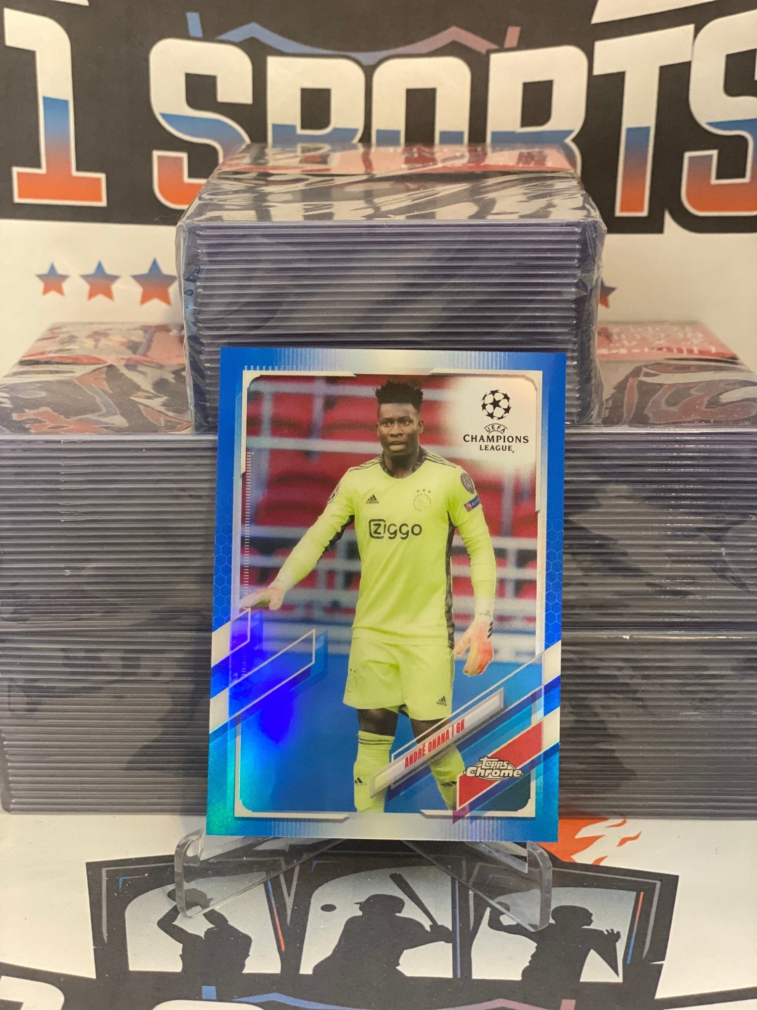 2020 Topps Chrome UEFA Champions League (Blue Refractor 098/150) Andre Onana #43