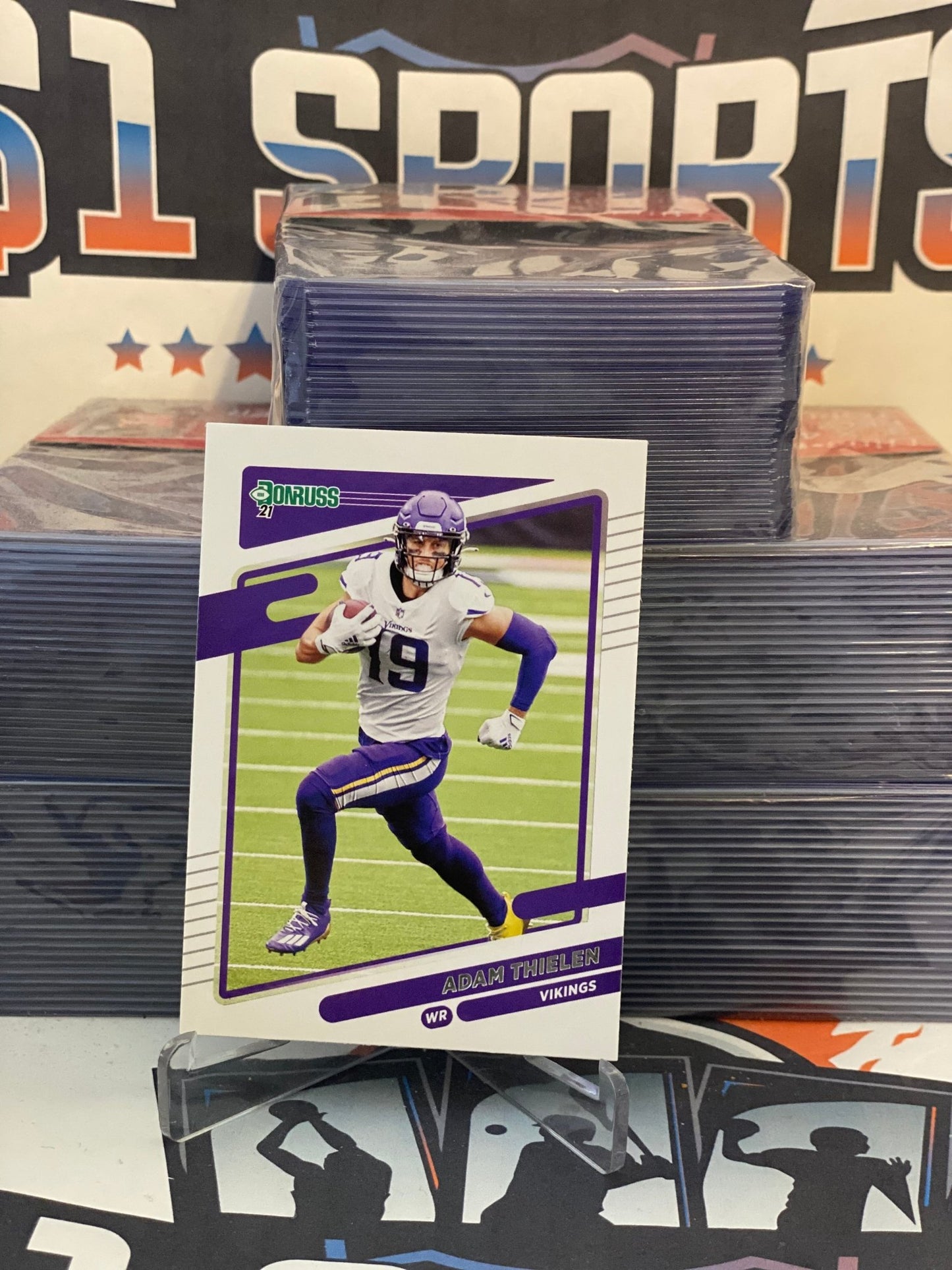 2021 Donruss Adam Thielen #126