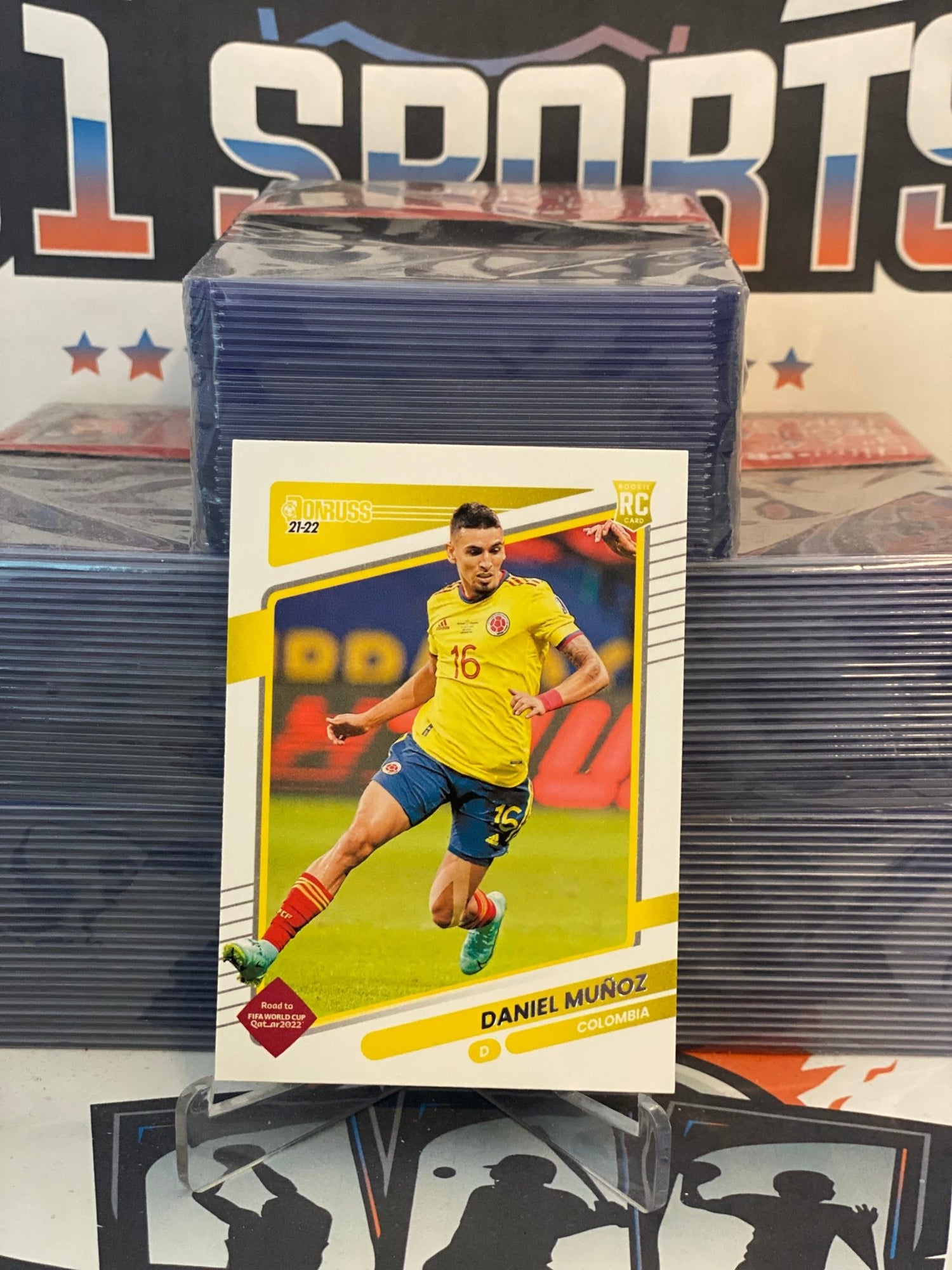 2021 Donruss FIFA World Cup Daniel Munoz Rookie #32