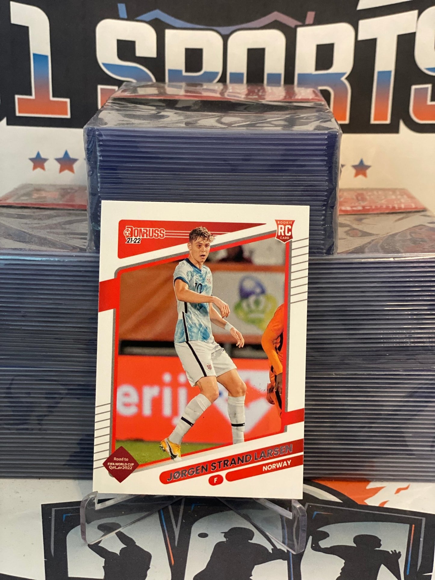 2021 Donruss FIFA World Cup Jorgen Strand Larsen Rookie #106