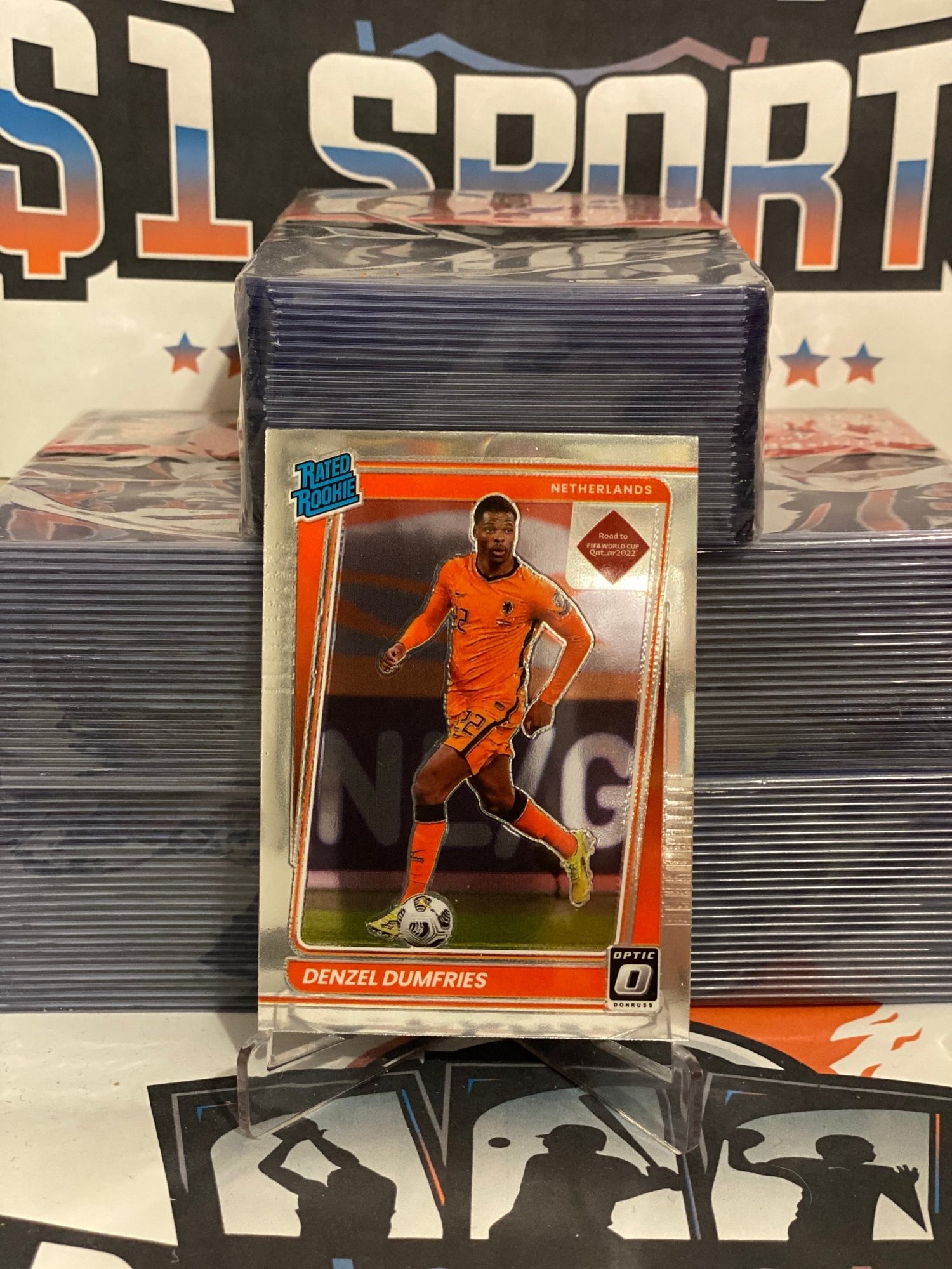 2021 Donruss FIFA World Cup (Optic, Rated Rookie) Denzel Dumfries #178