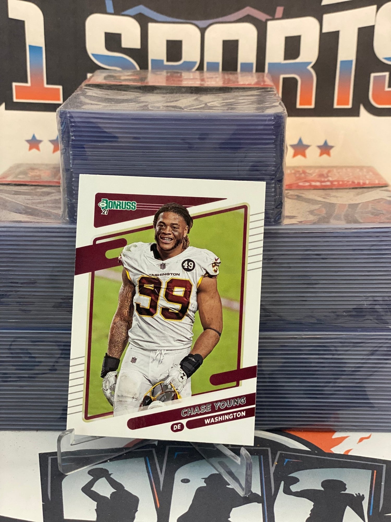 2021 Donruss (Helmetless Image Variation) Chase Young #9 – $1 Sports Cards