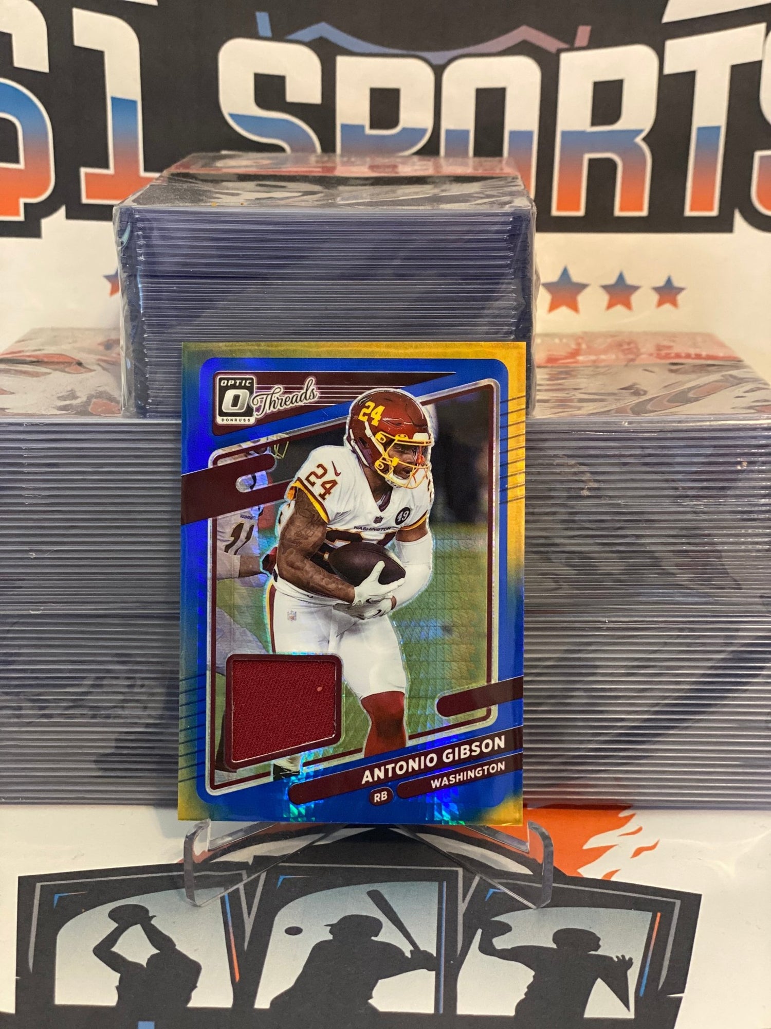 2021 Donruss Optic (Hyper Blue, Threads Relic) Antonio Gibson #TH-1