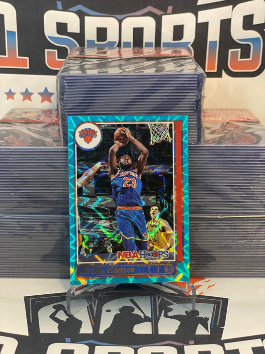 2021 NBA Hoops (Teal Explosion) Mitchell Robinson #157