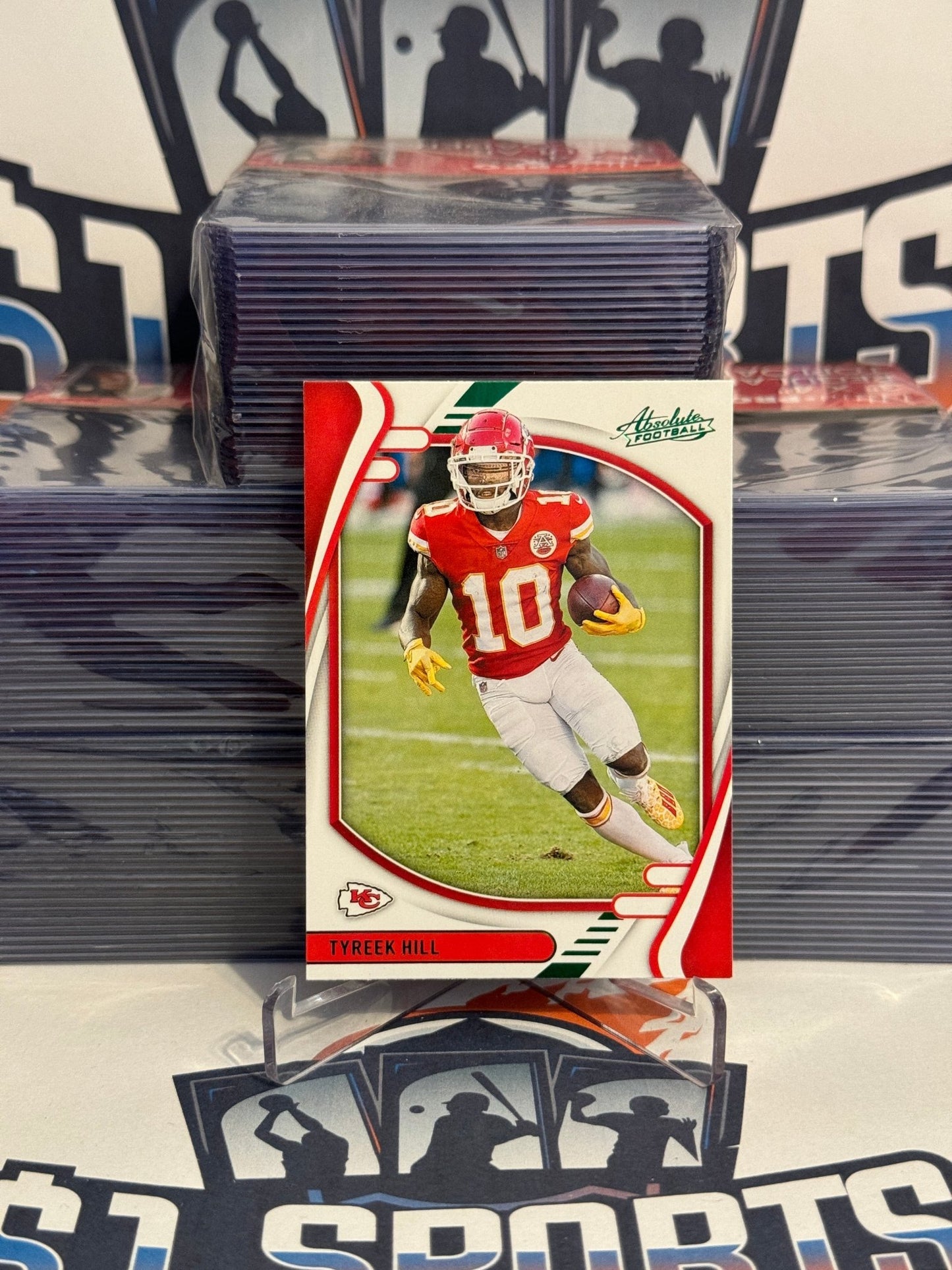 2021 Panini Absolute (Green) Tyreek Hill #2