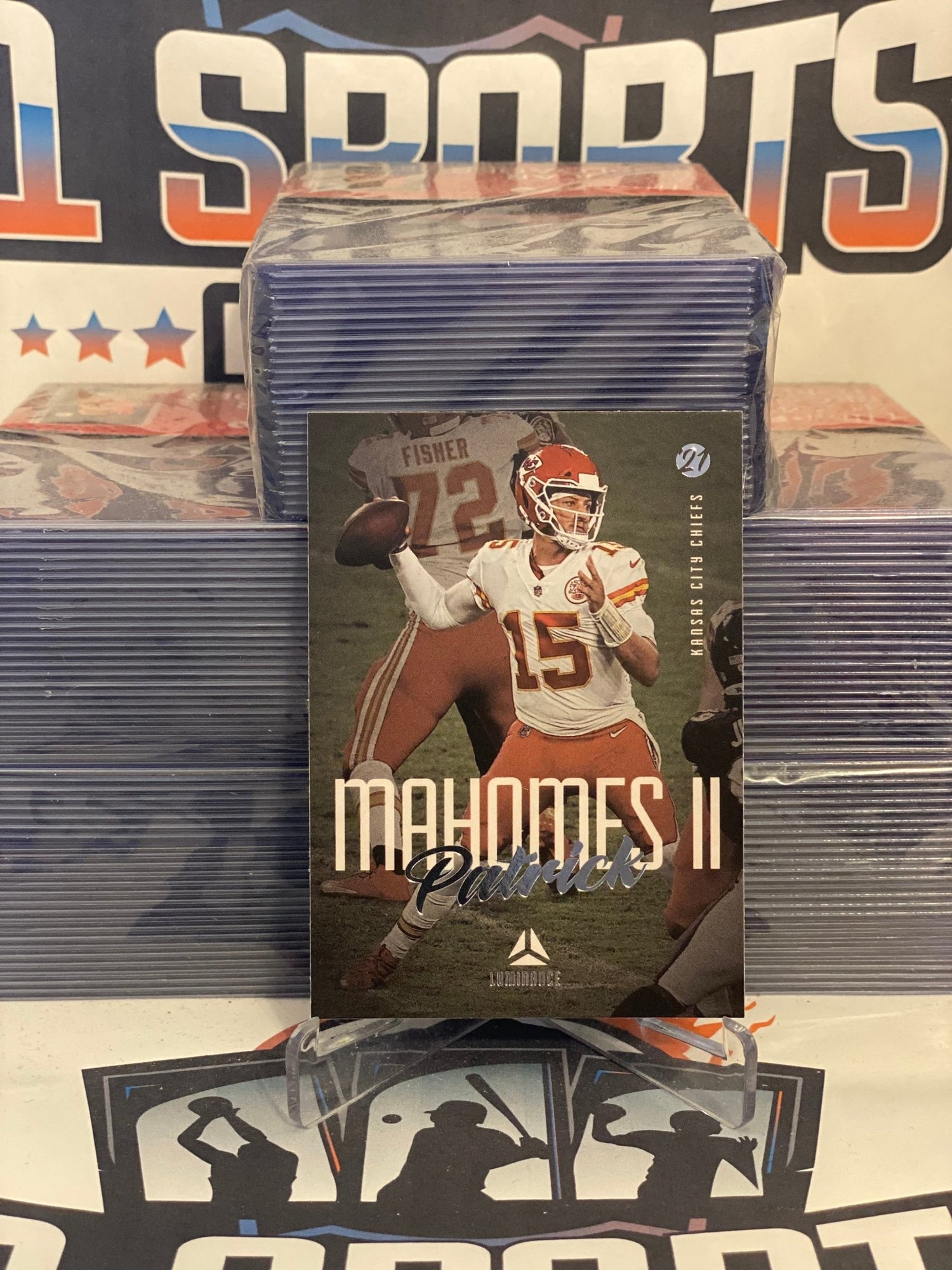 2021 Panini Chronicles (Luminance) Patrick Mahomes II #47