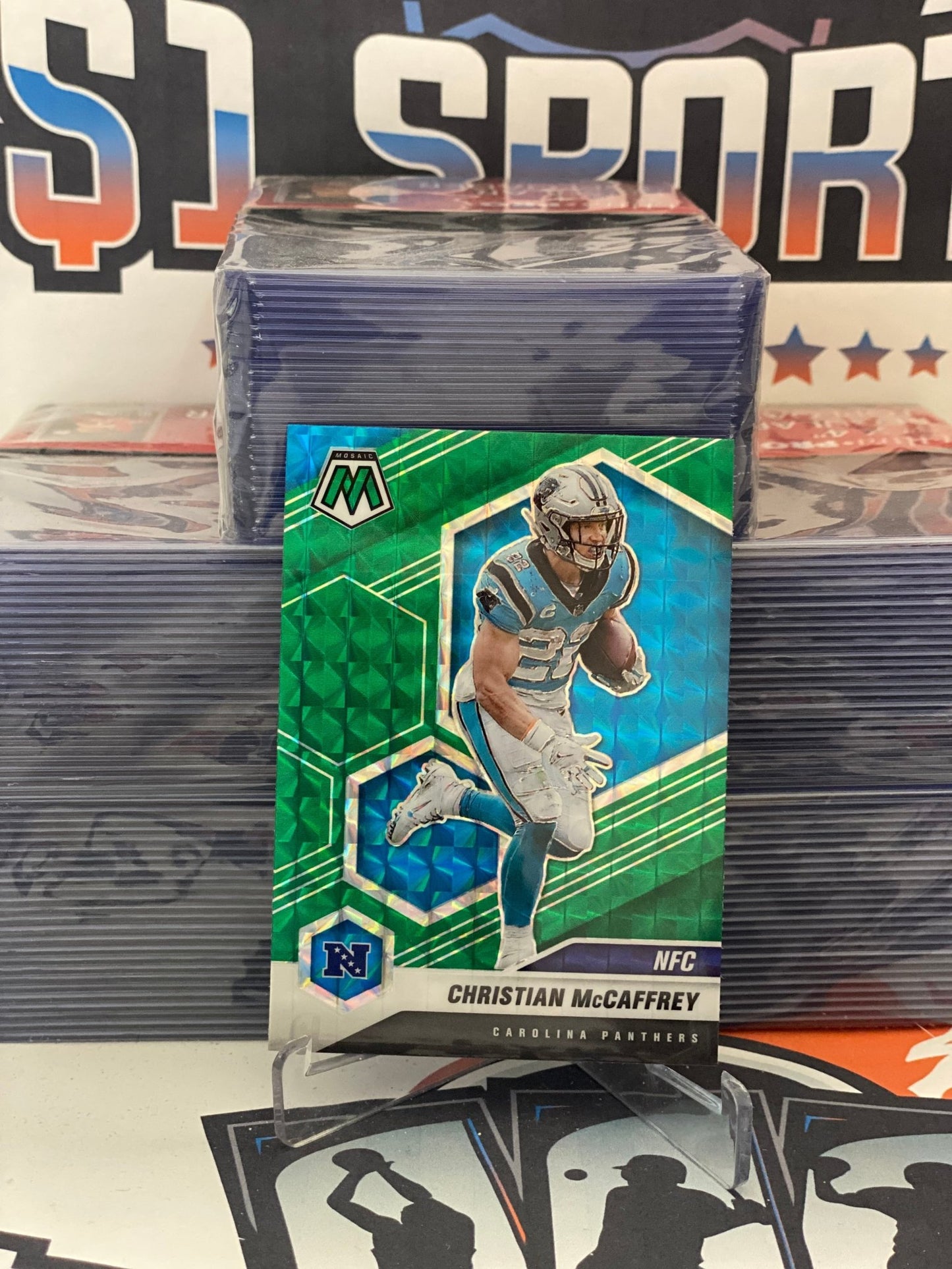 2021 Panini Mosaic (Green Prizm, NFC) Christian McCaffrey #210