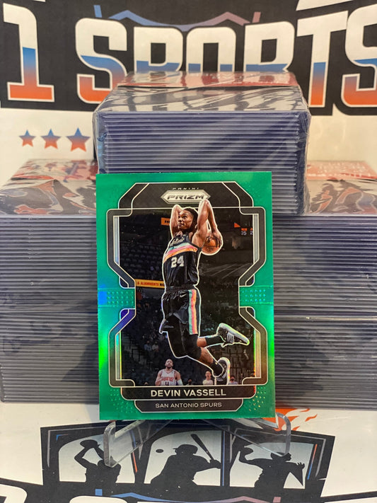 2021 Panini Prizm (Green Prizm) Devin Vassell #130