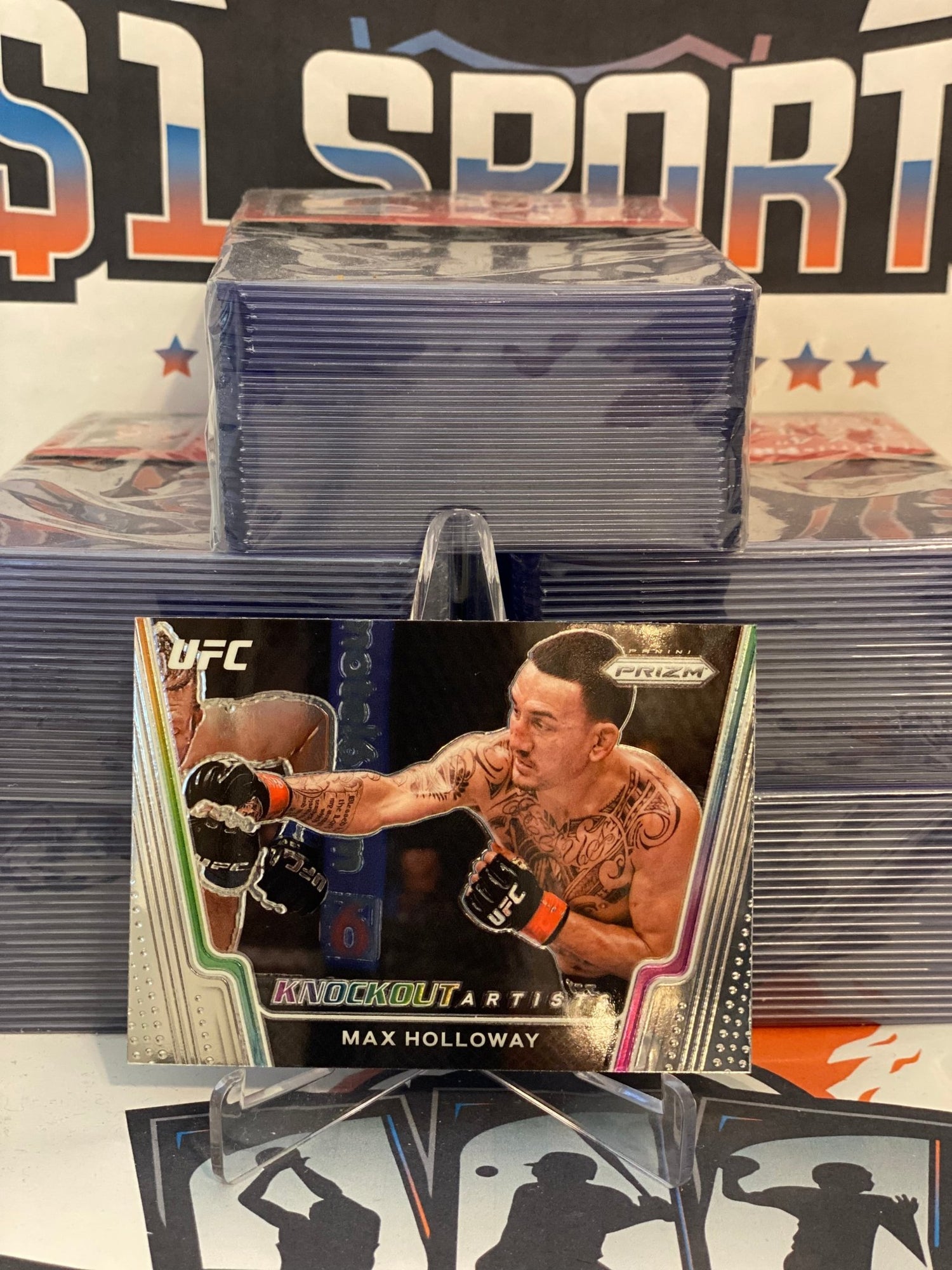 2021 Panini Prizm UFC (Knockout Artist) Max Holloway #12