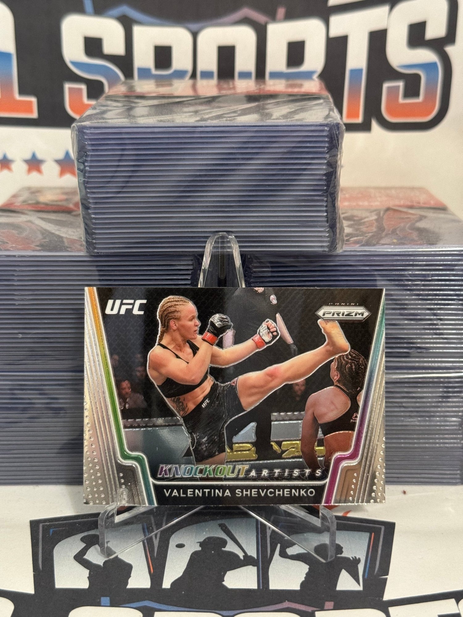 2021 Panini Prizm UFC (Knockout Artists) Valentina Shevchenko #23