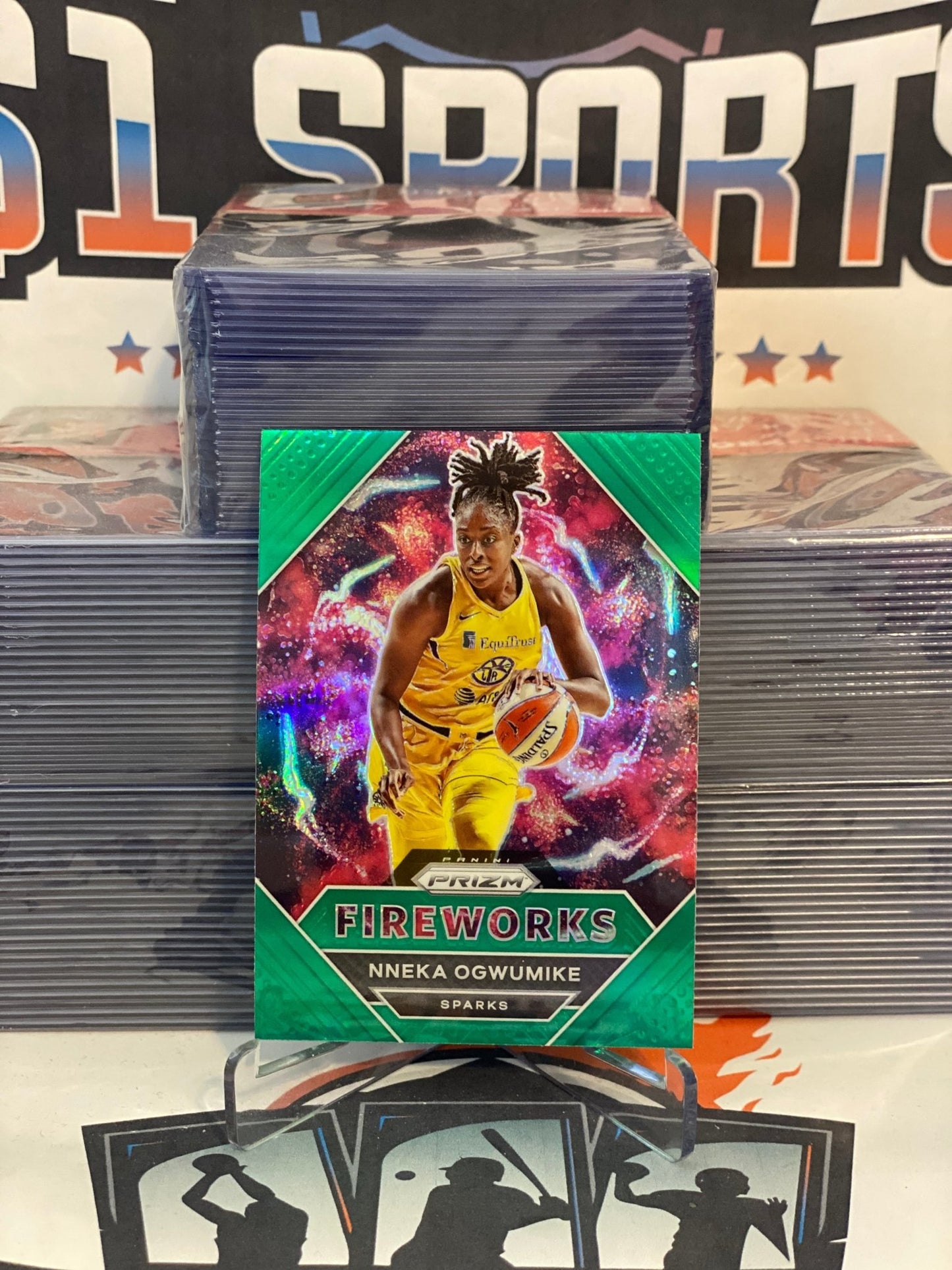 2021 Panini Prizm WNBA (Green Prizm, Fireworks) Nneka Ogwumike #17