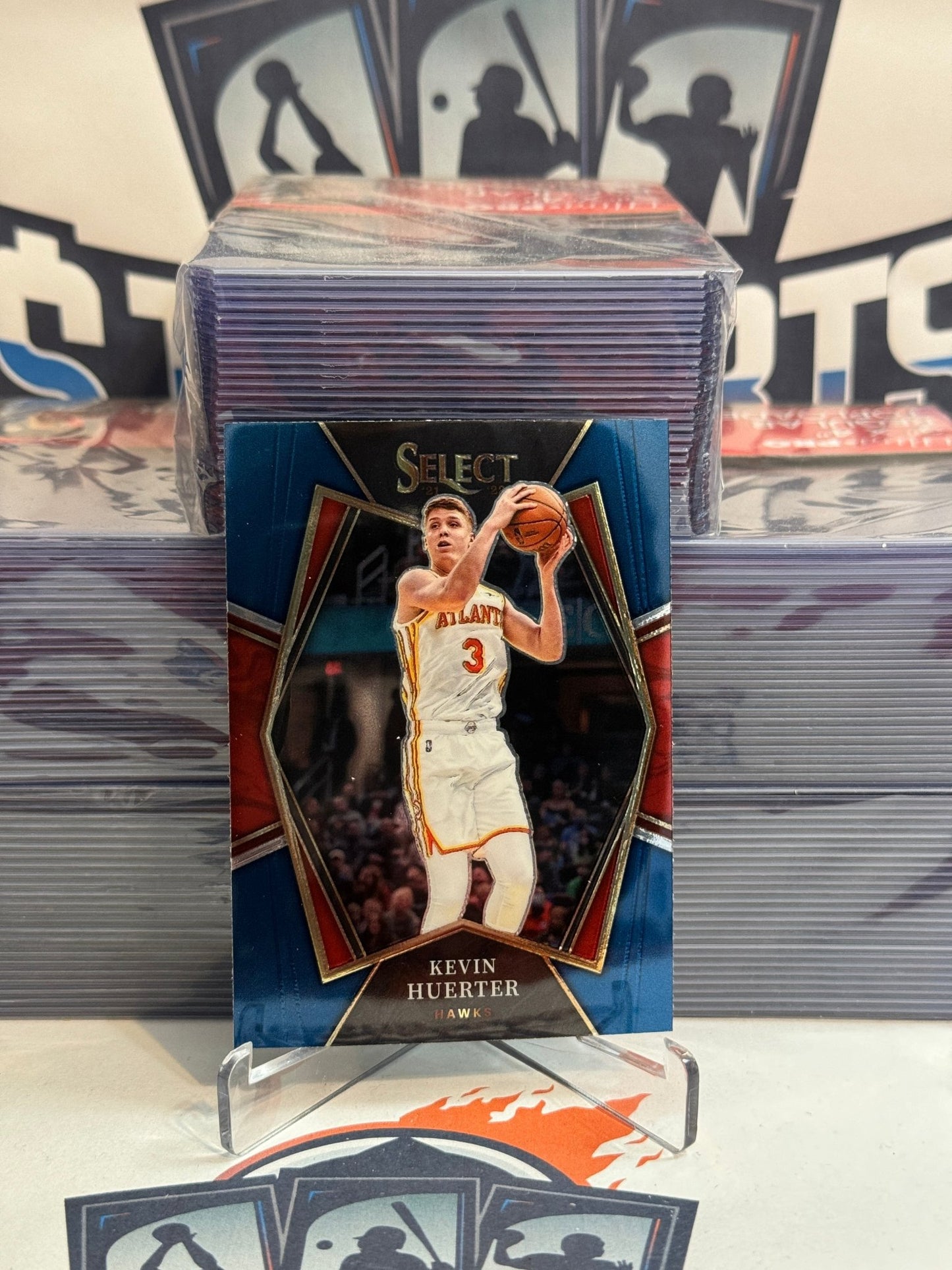 2021 Panini Select (Premier Level) Kevin Huerter #145