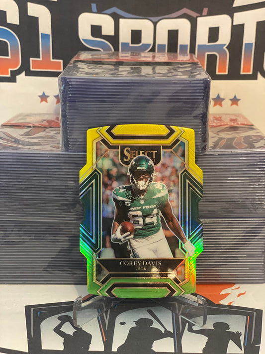 2021 Panini Select (Yellow, Green Die Cut) Corey Davis Rookie #227