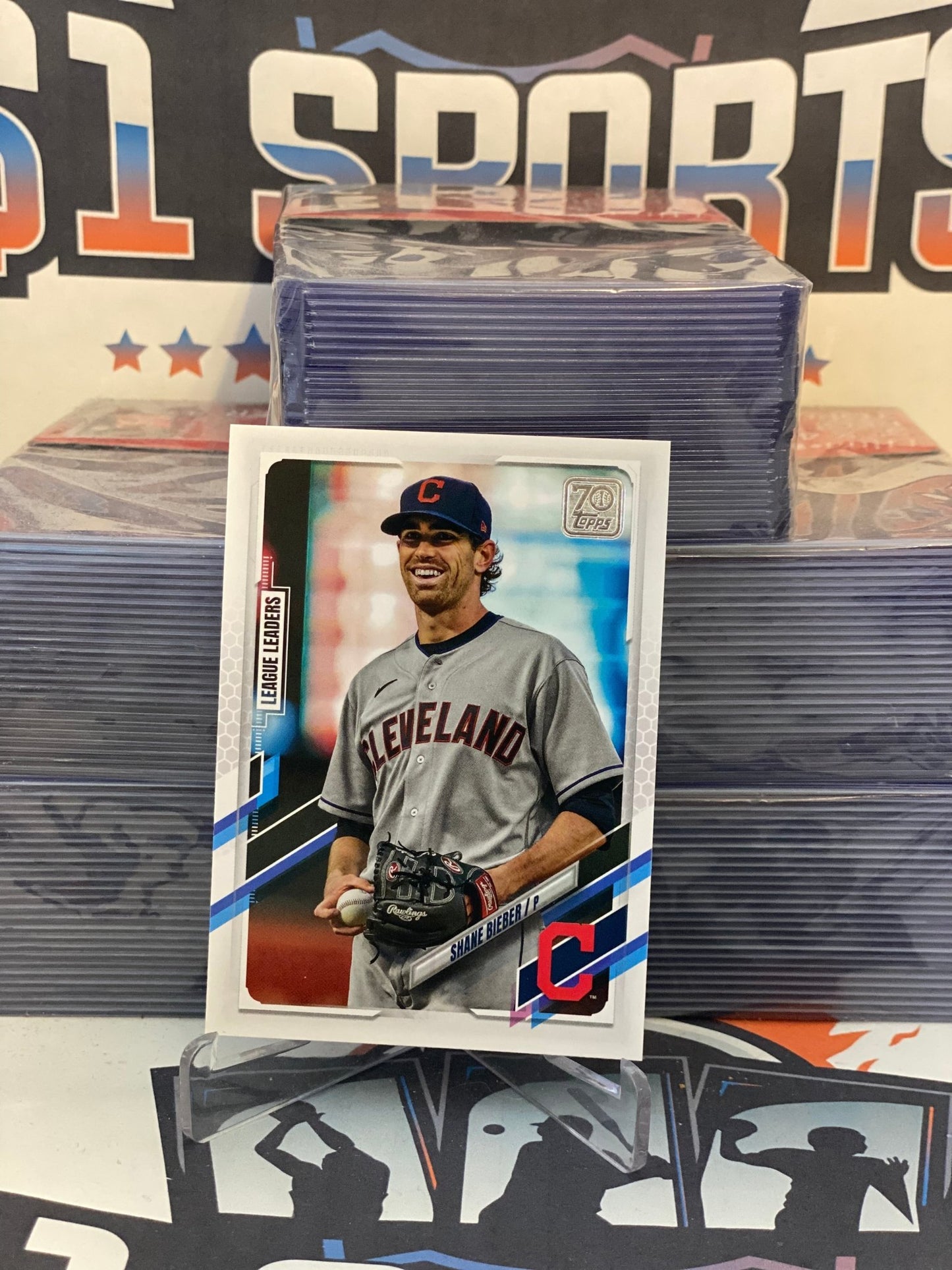 2021 Topps (AL Wins Leaders) Shane Bieber #90