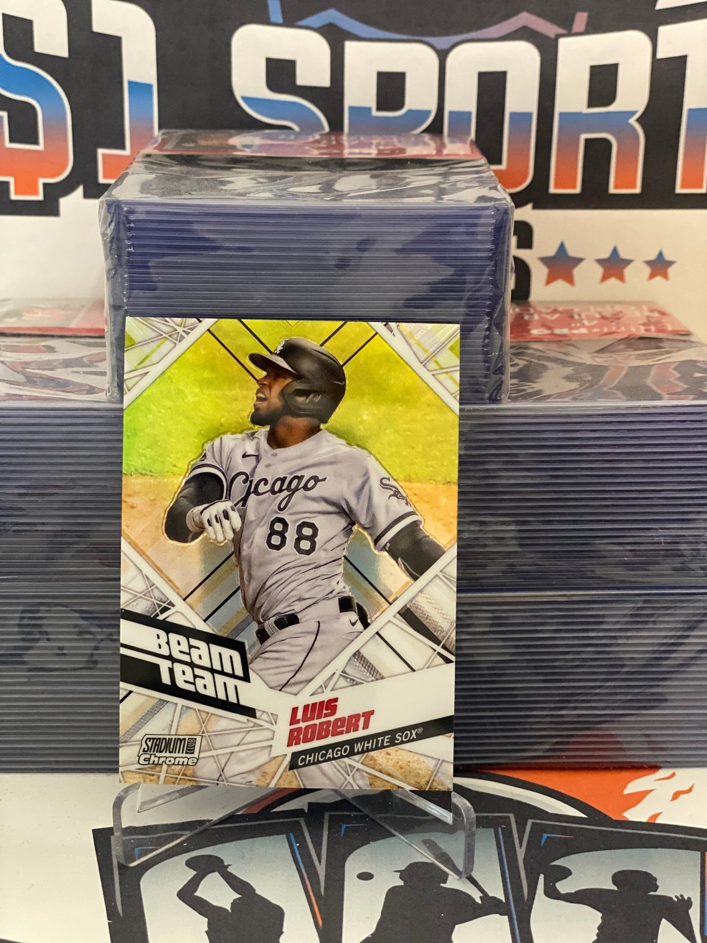 2021 Topps Chrome (Beam Team) Luis Robert #BTC-17