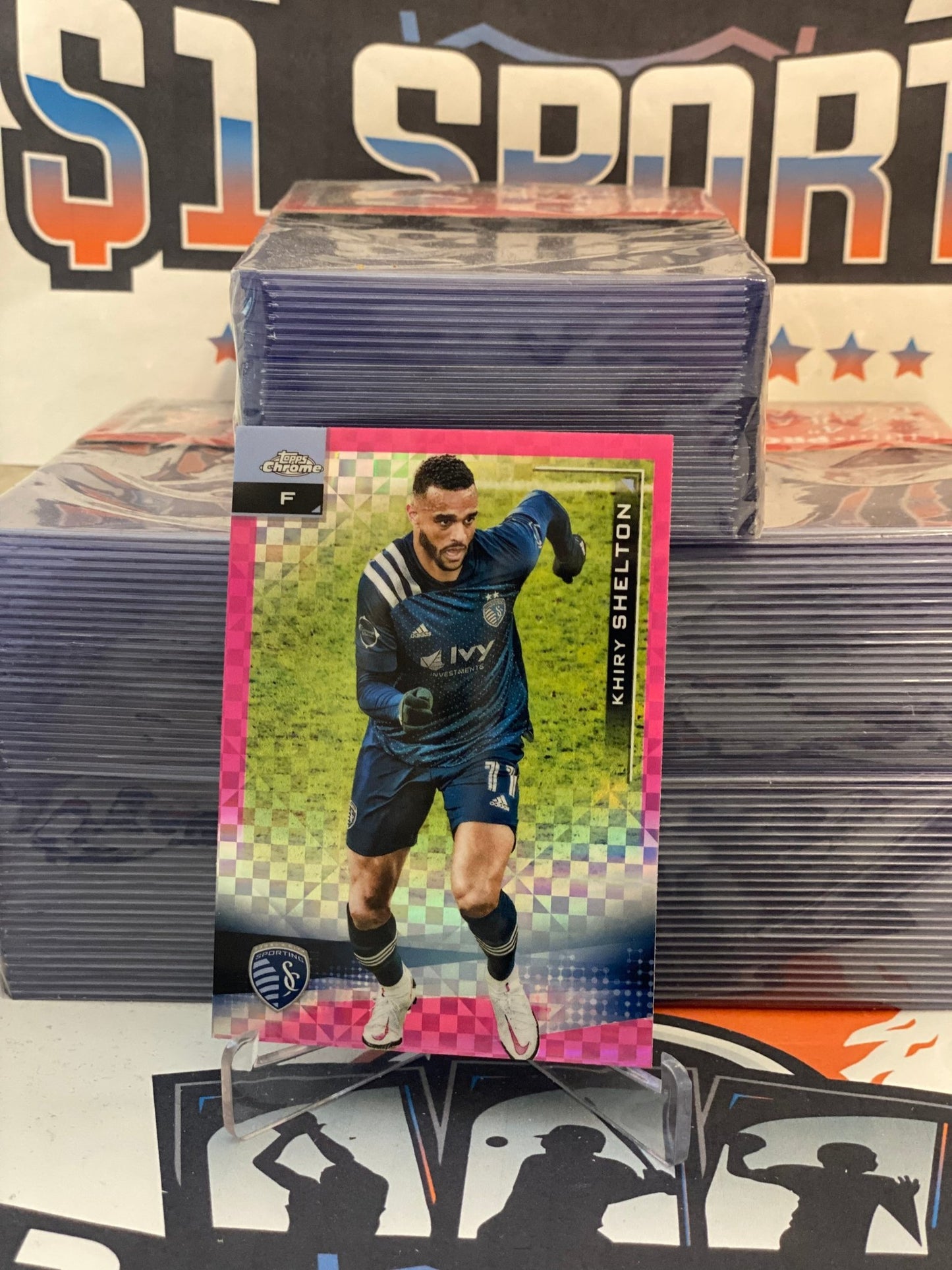 2021 Topps Chrome MLS (Pink X-Fractor Refractor) Khiry Shelton #161