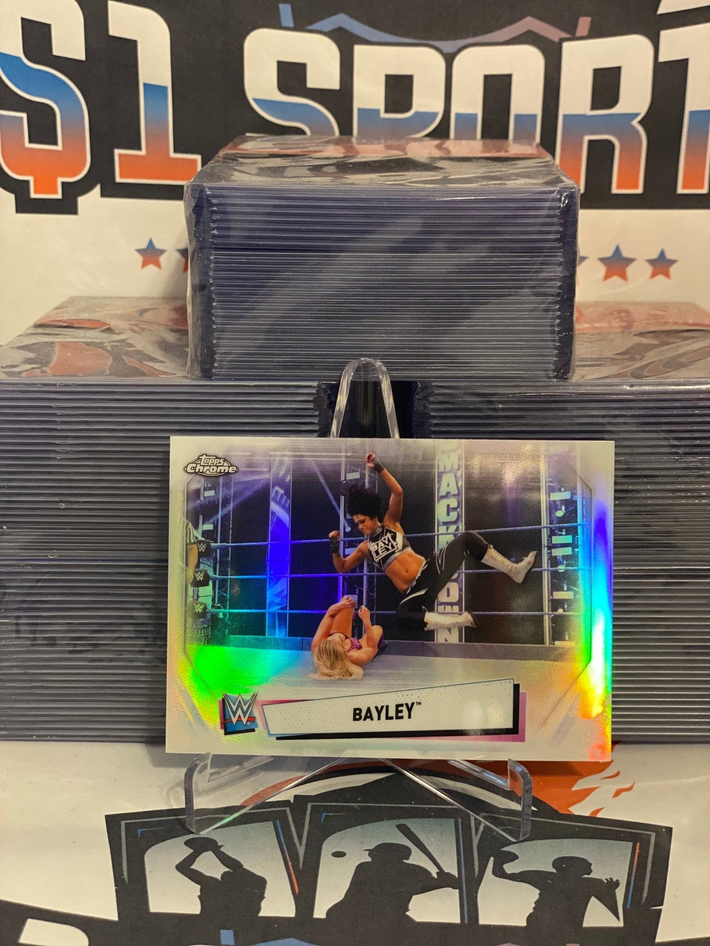 2021 Topps Chrome WWE (Image Variation Refractor) Bayley #IV-20
