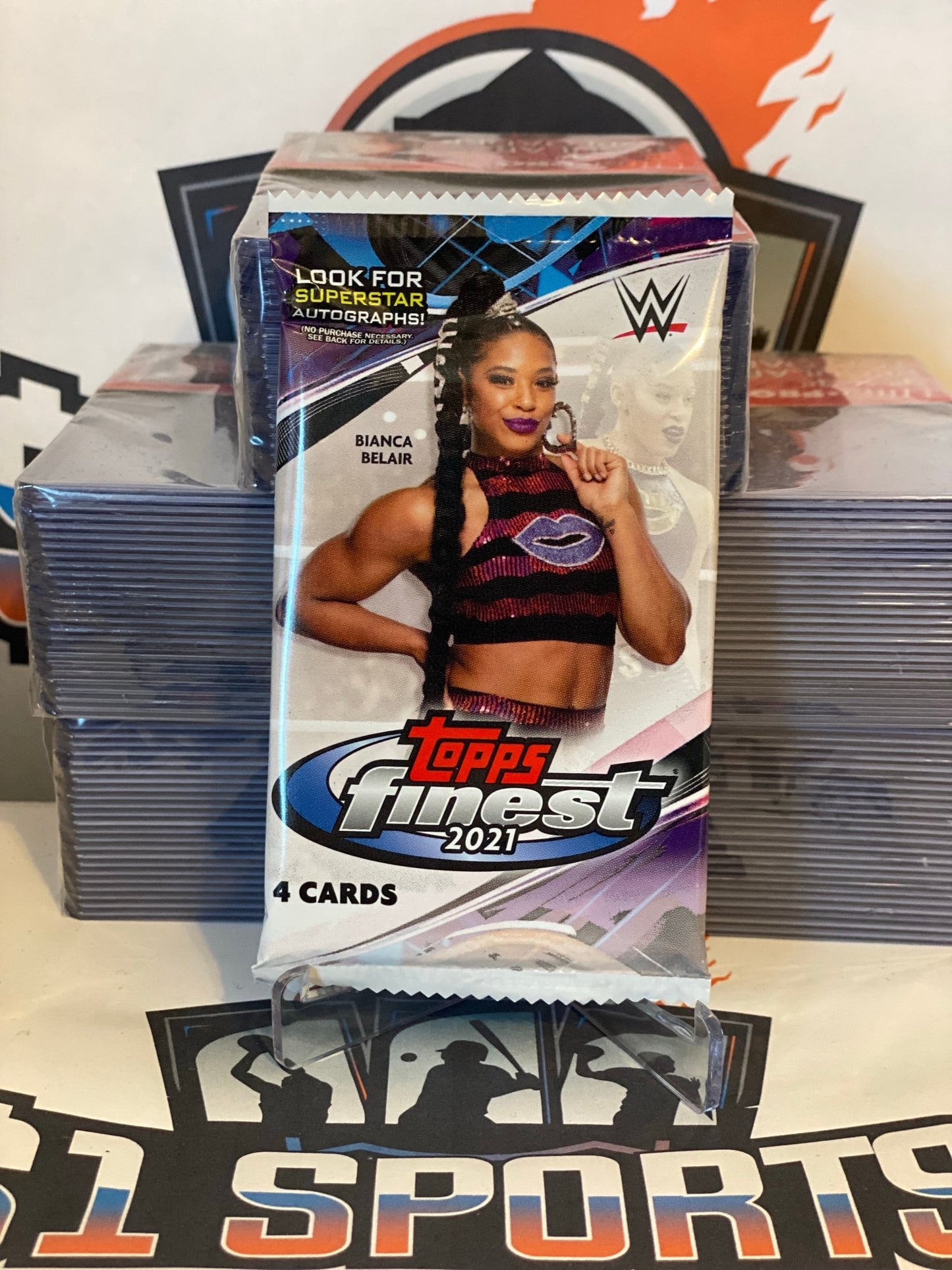 2021 Topps Finest WWE Wrestling Retail Pack