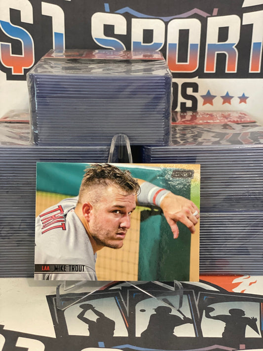 2021 Topps Stadium Club (Black Foil) Mike Trout #200
