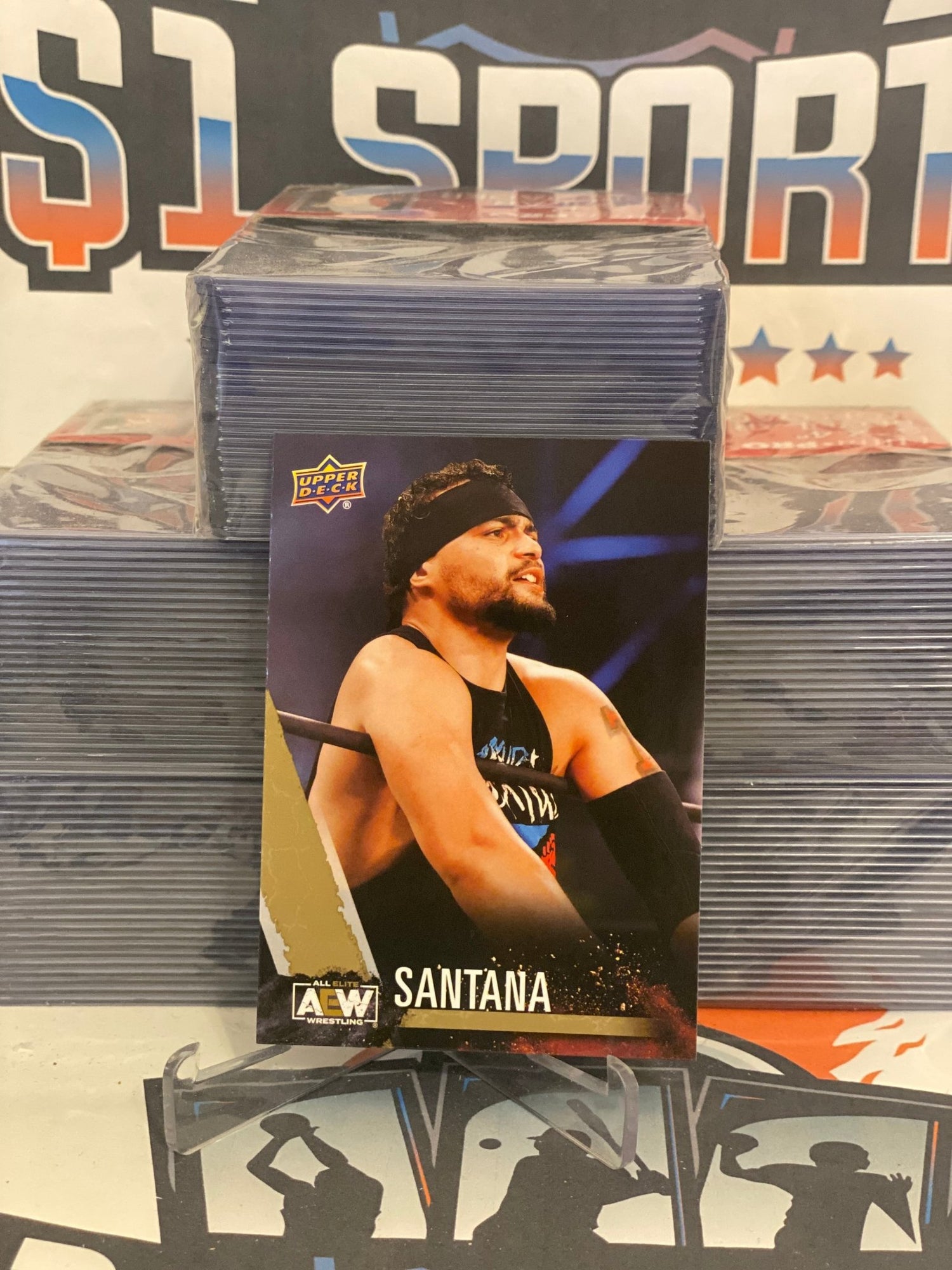 2021 Upper Deck AEW (Gold) Santana Rookie #52