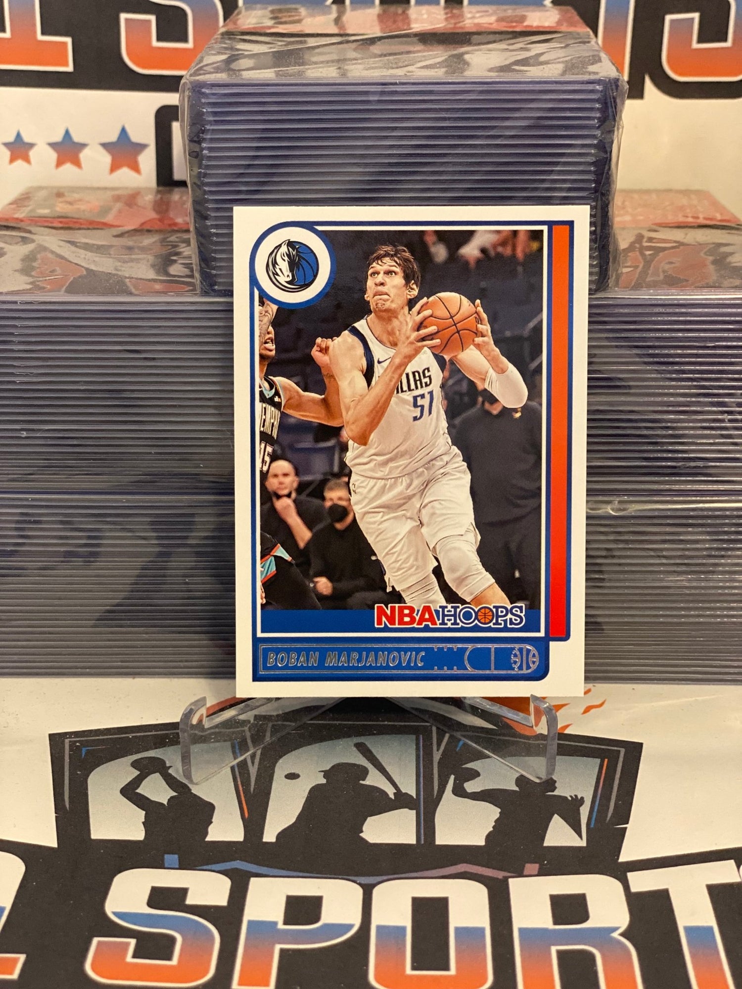 2022 NBA Hoops Boban Marjanovic #122