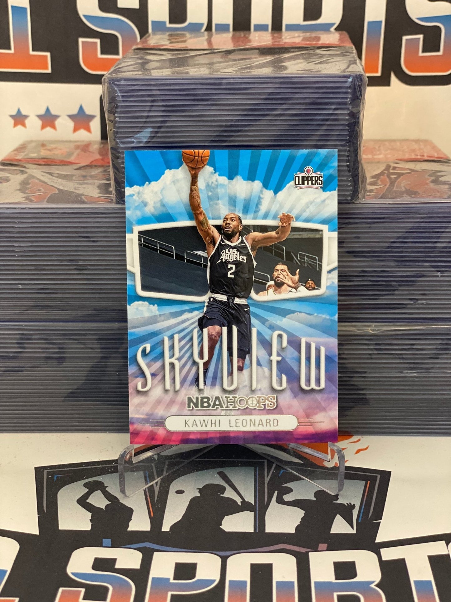 2022 NBA Hoops (Skyview) Kawhi Leonard #13