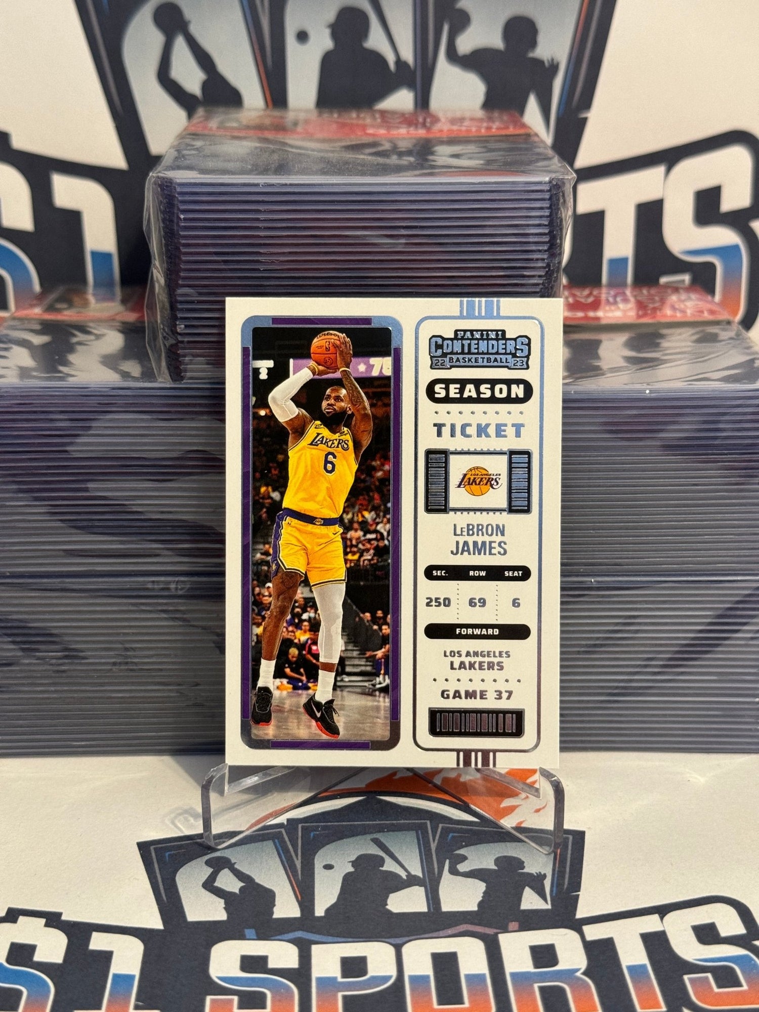 2022 Panini Contenders LeBron James #36