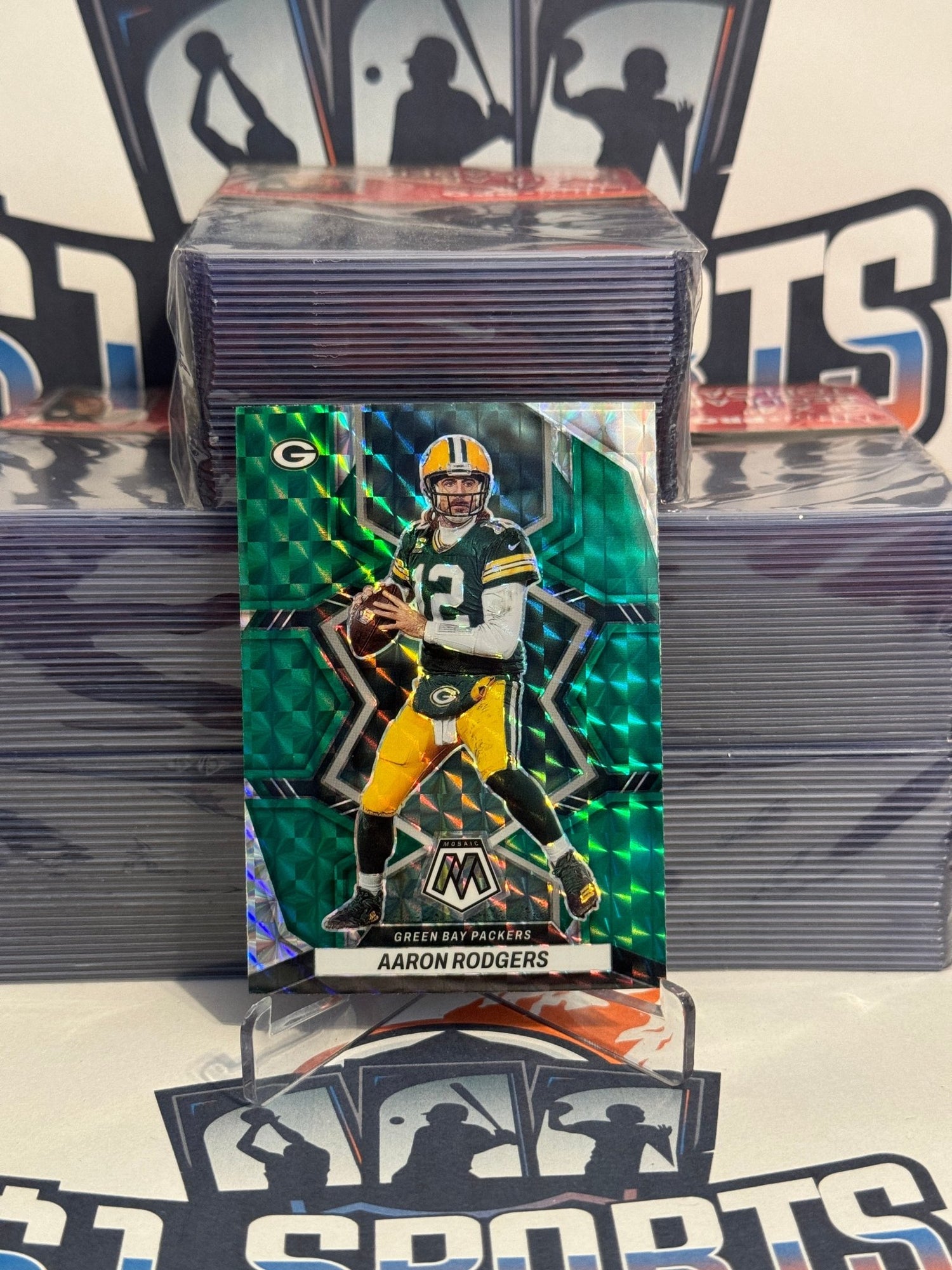 2022 Panini Mosaic (Green Prizm) Aaron Rodgers #69