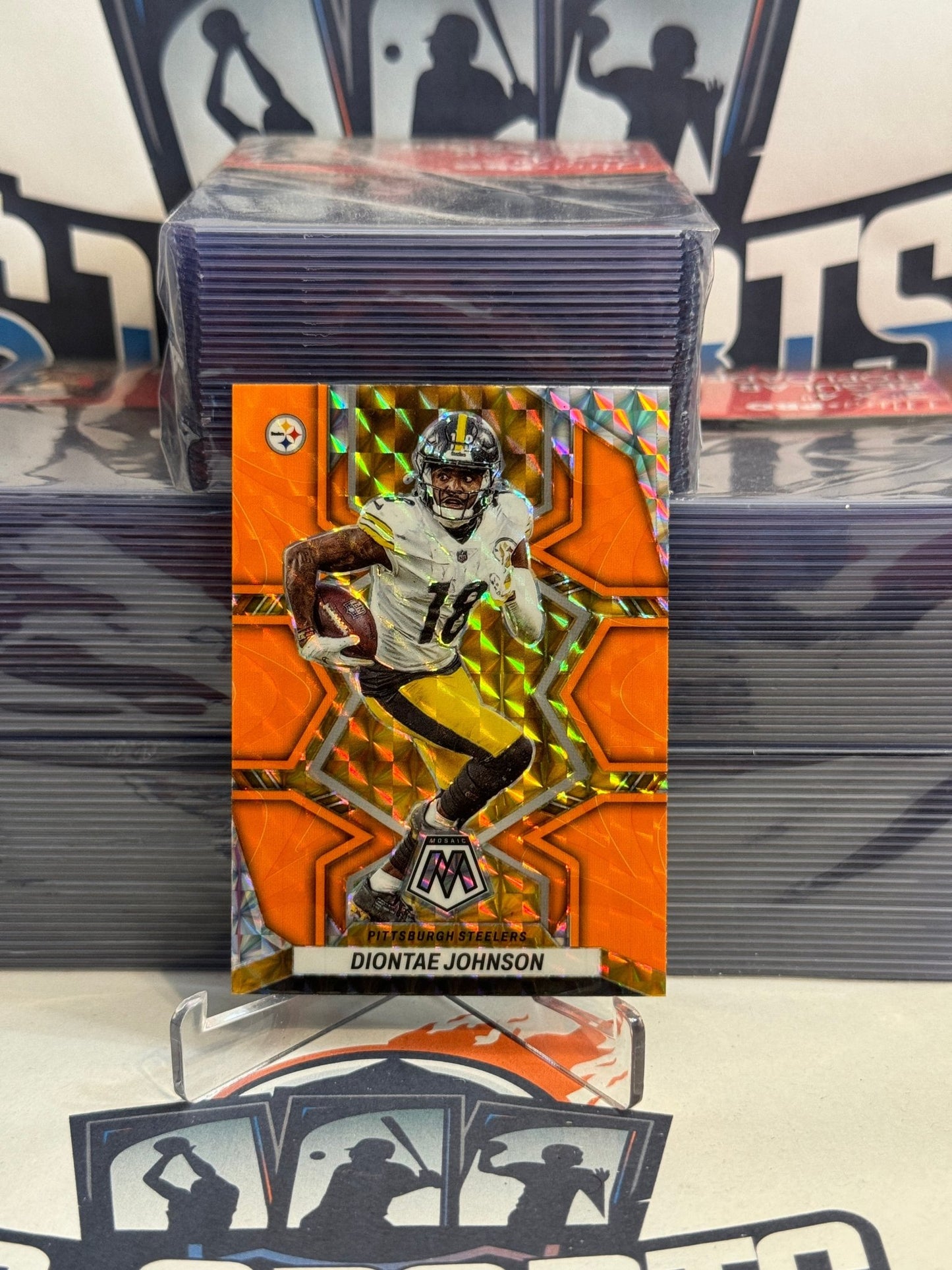 2022 Panini Mosaic (Orange Reactive Prizm) Diontae Johnson #165