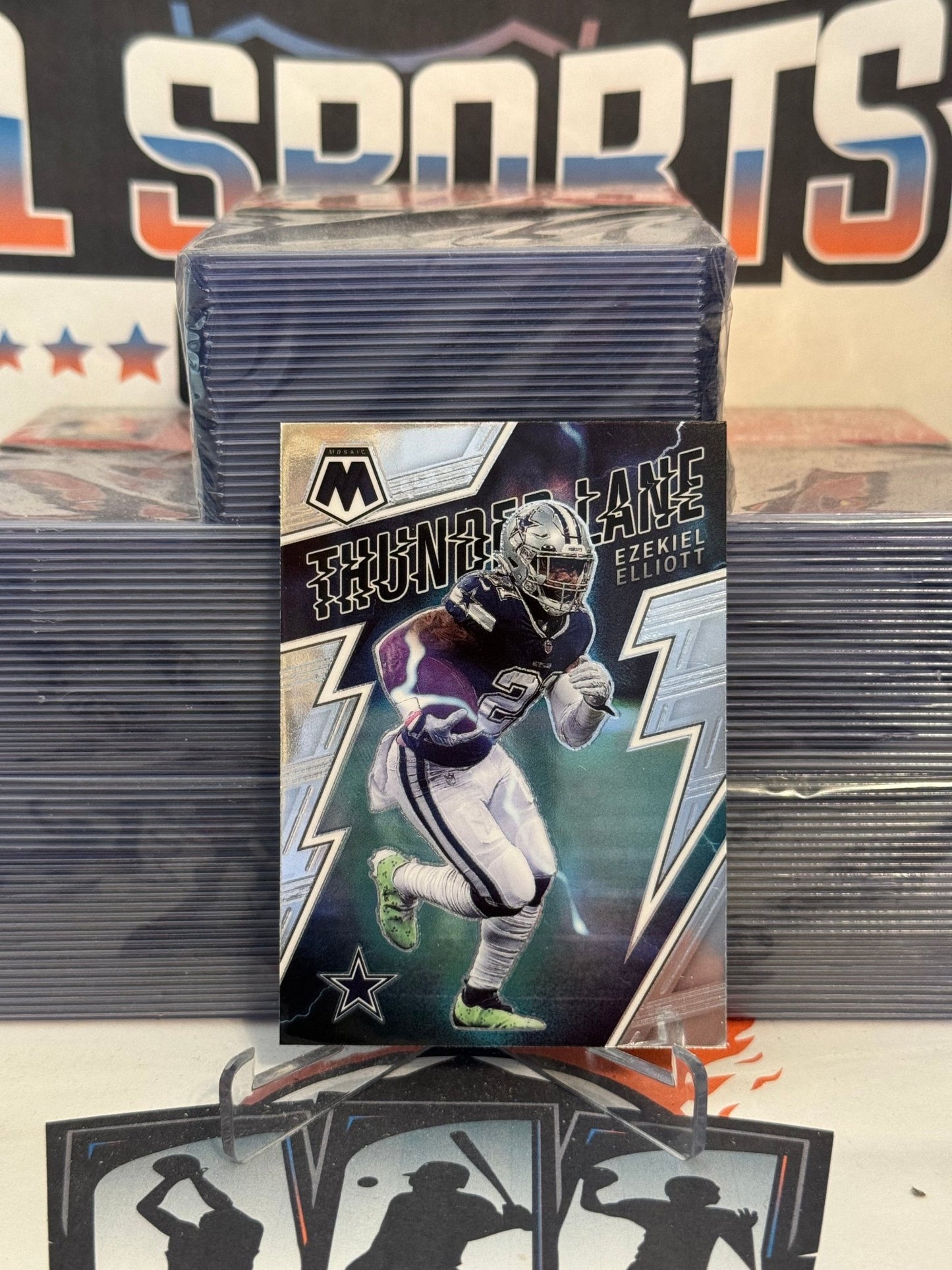 2022 Panini Mosaic (Thunder Lane) Ezekiel Elliott #TL-15