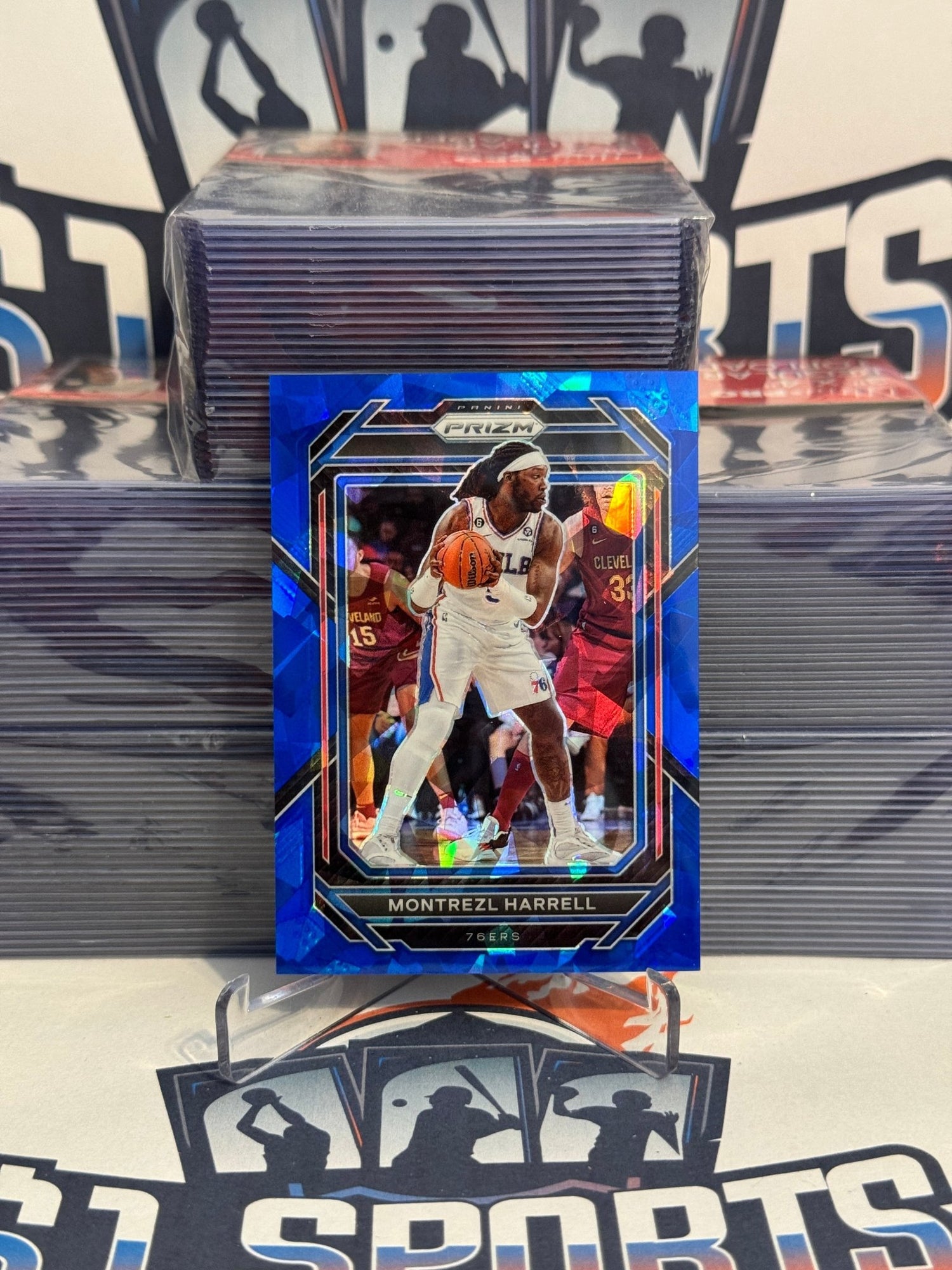 2022 Panini Prizm (Blue Ice Prizm 106/125) Montrezl Harrell #165