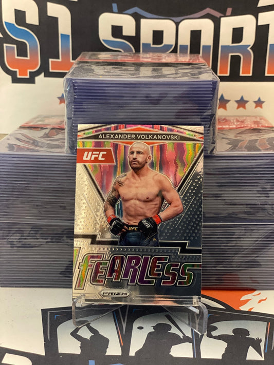 2022 Panini Prizm UFC (Fearless) Alexander Volkanovski #22