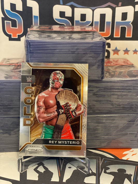 2022 Panini Prizm WWE (Gold) Rey Mysterio #7