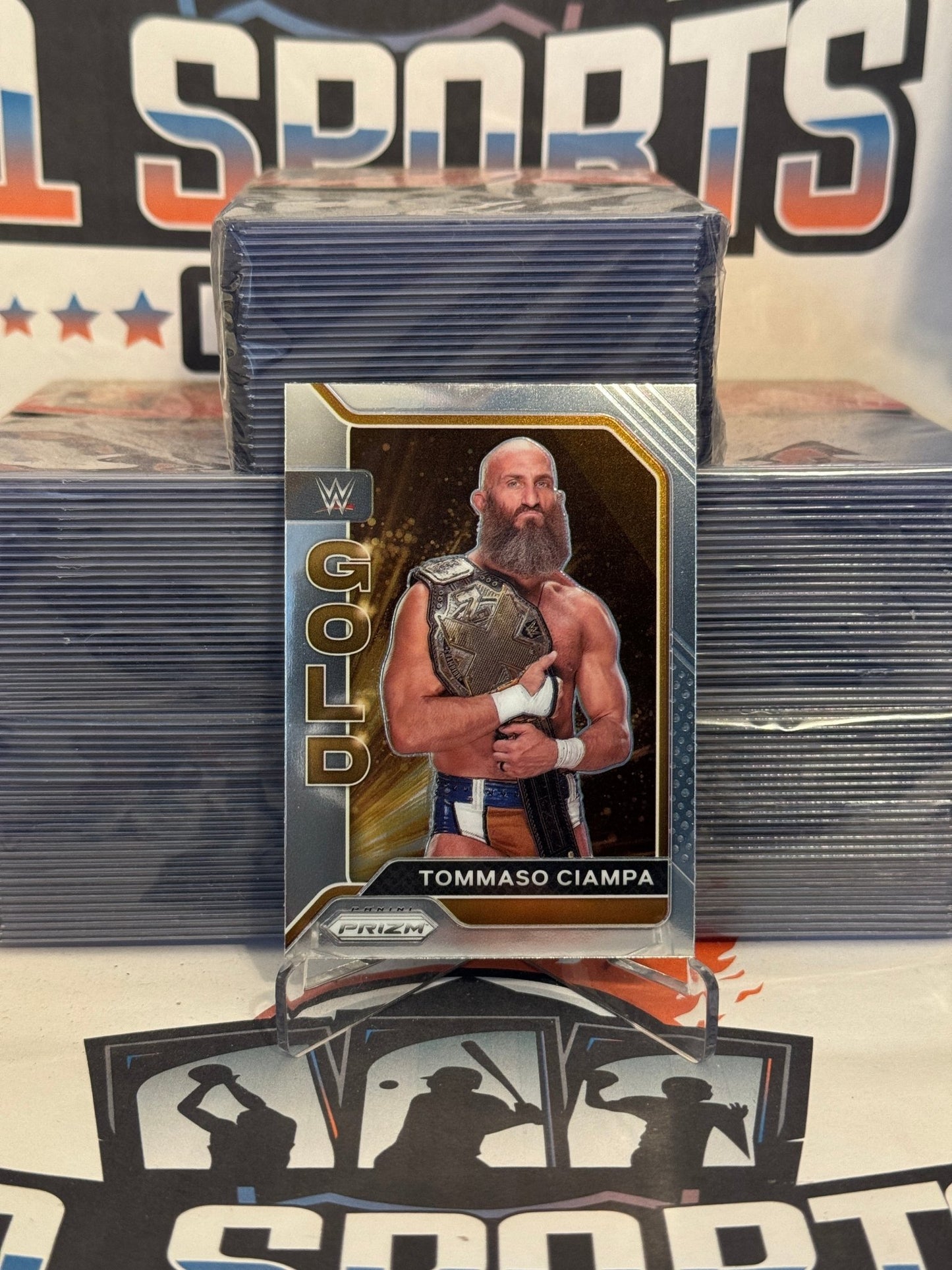 2022 Panini Prizm WWE (Gold) Tommaso Ciampa #4