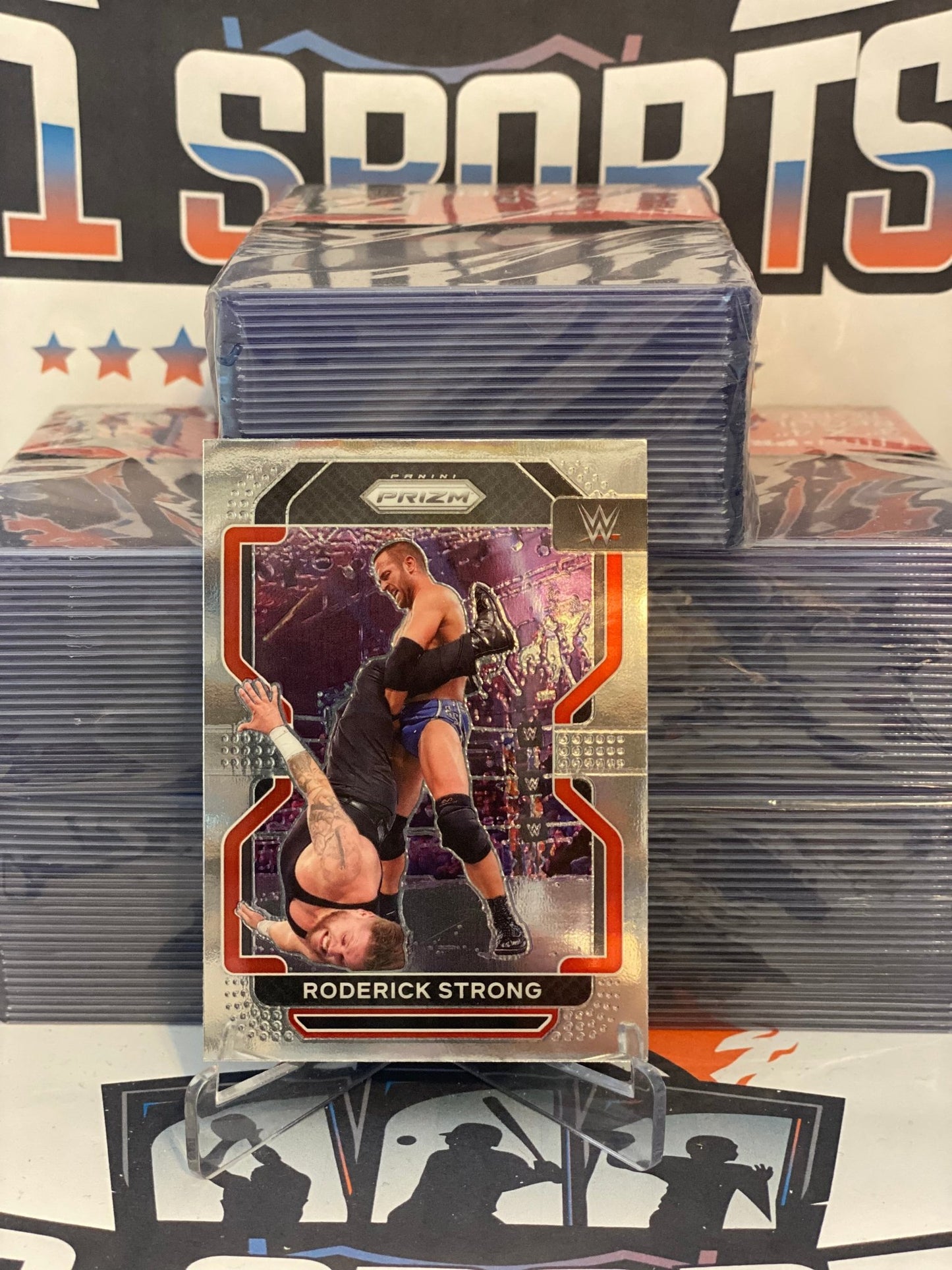 2022 Panini Prizm WWE Roderick Strong #163