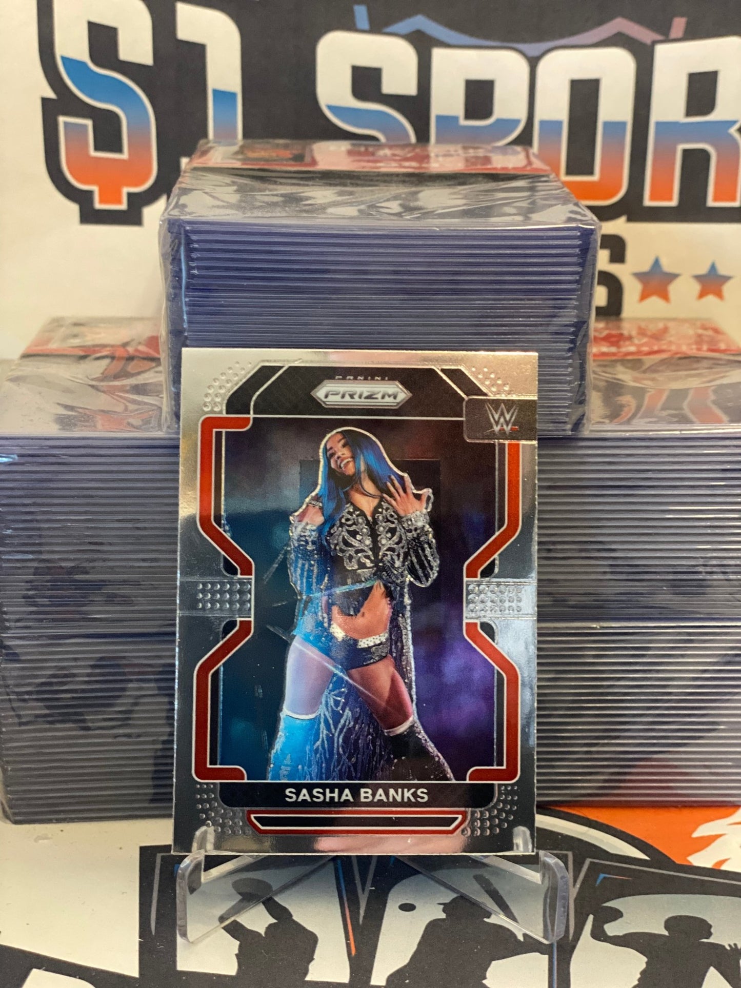 2022 Panini Prizm WWE Sasha Banks #102