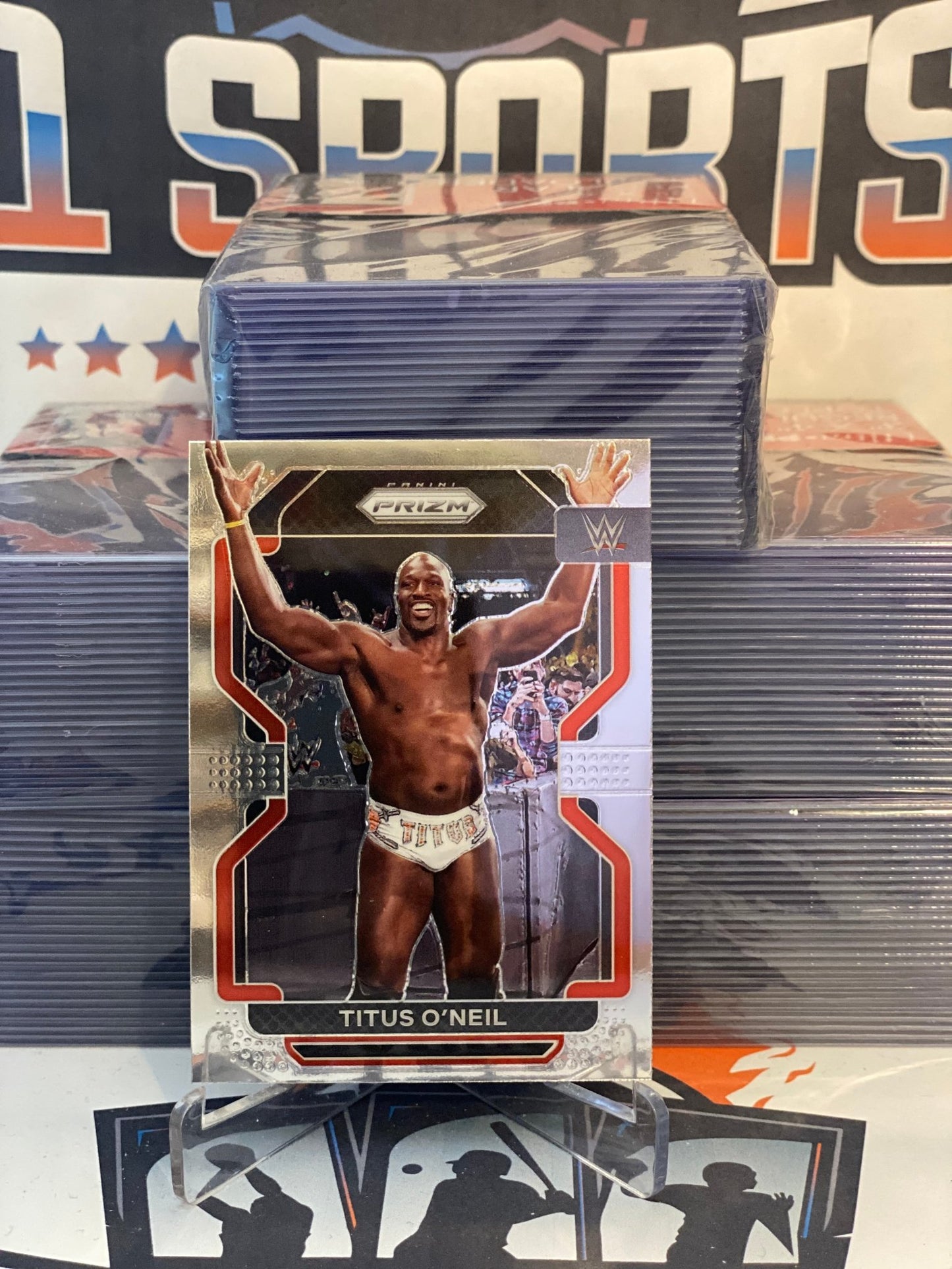 2022 Panini Prizm WWE Titus O'Neil #183