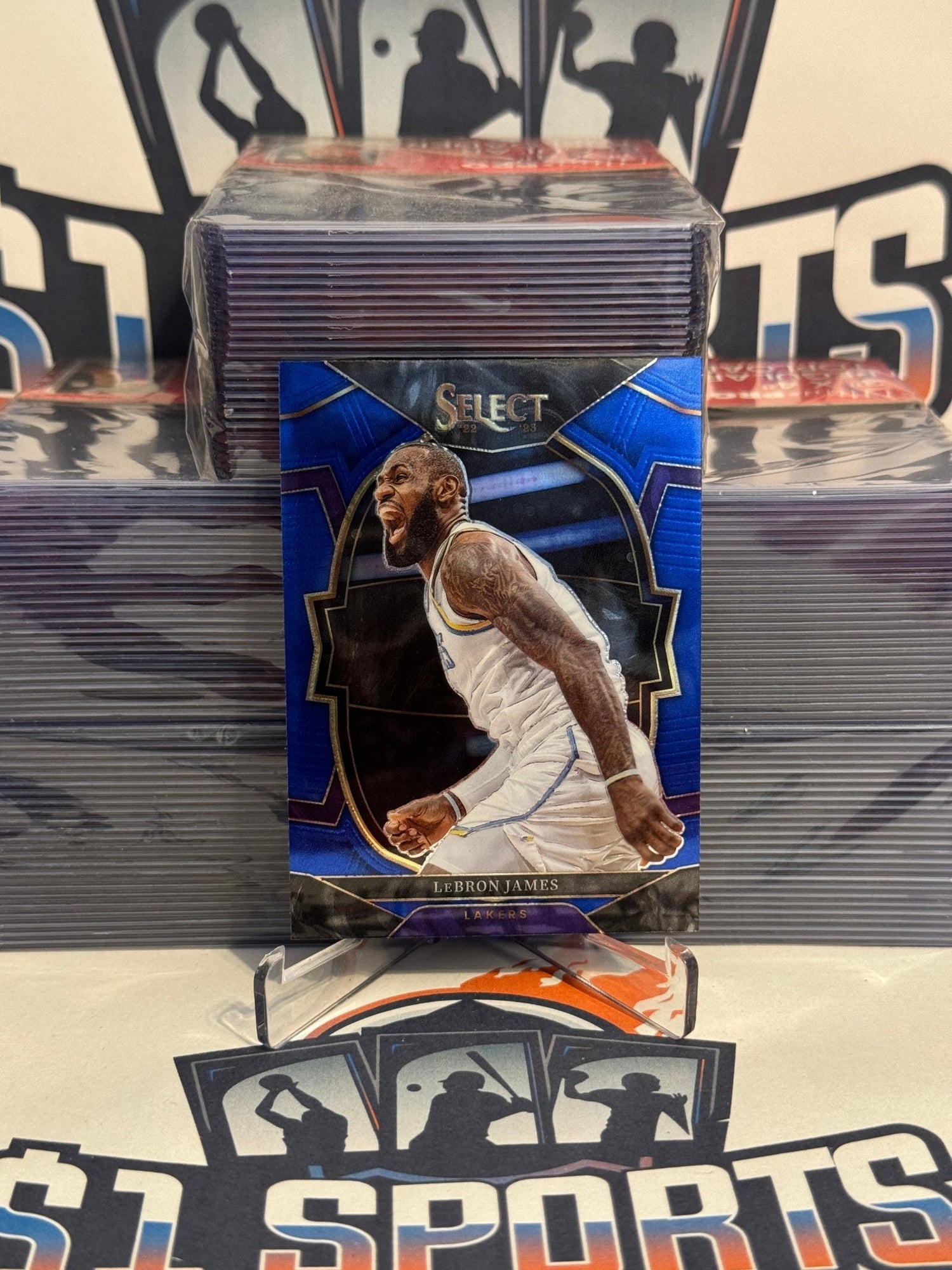 2022 Panini Select (Retail Blue) LeBron James #26